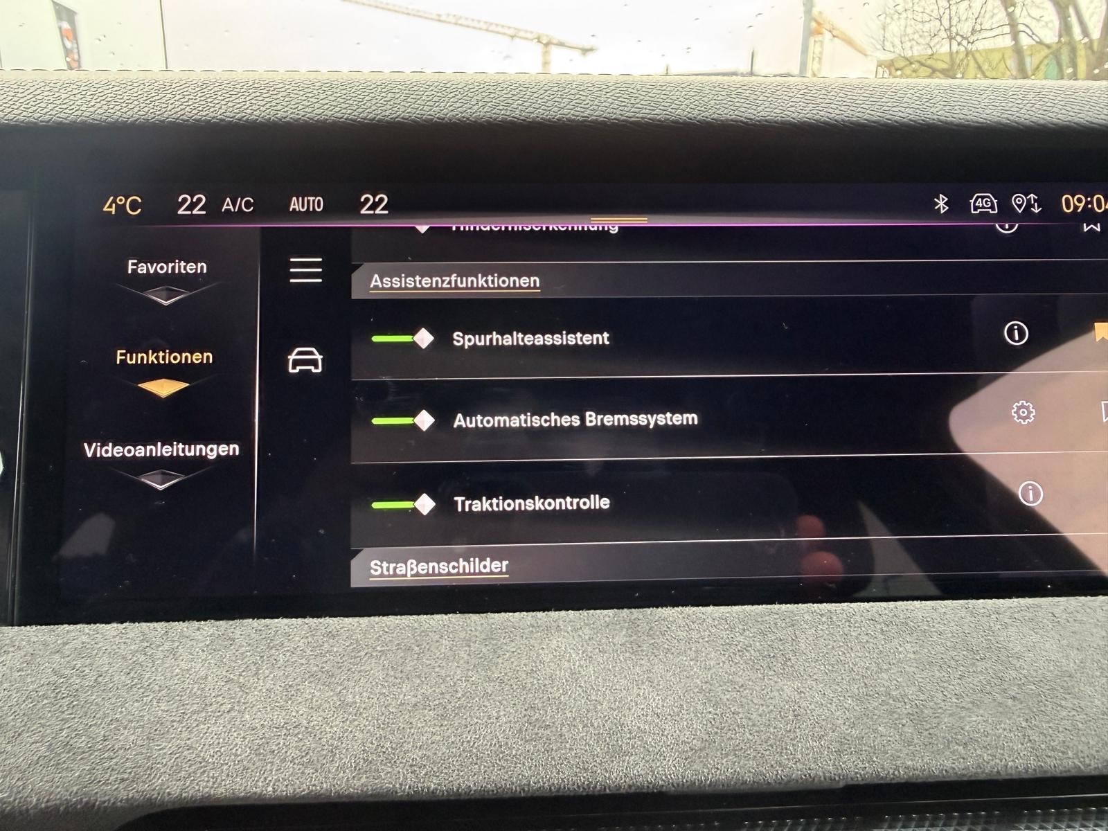 DS AUTOMOBILES DS 4 1.6 E-Tense Performance Line+-image-21