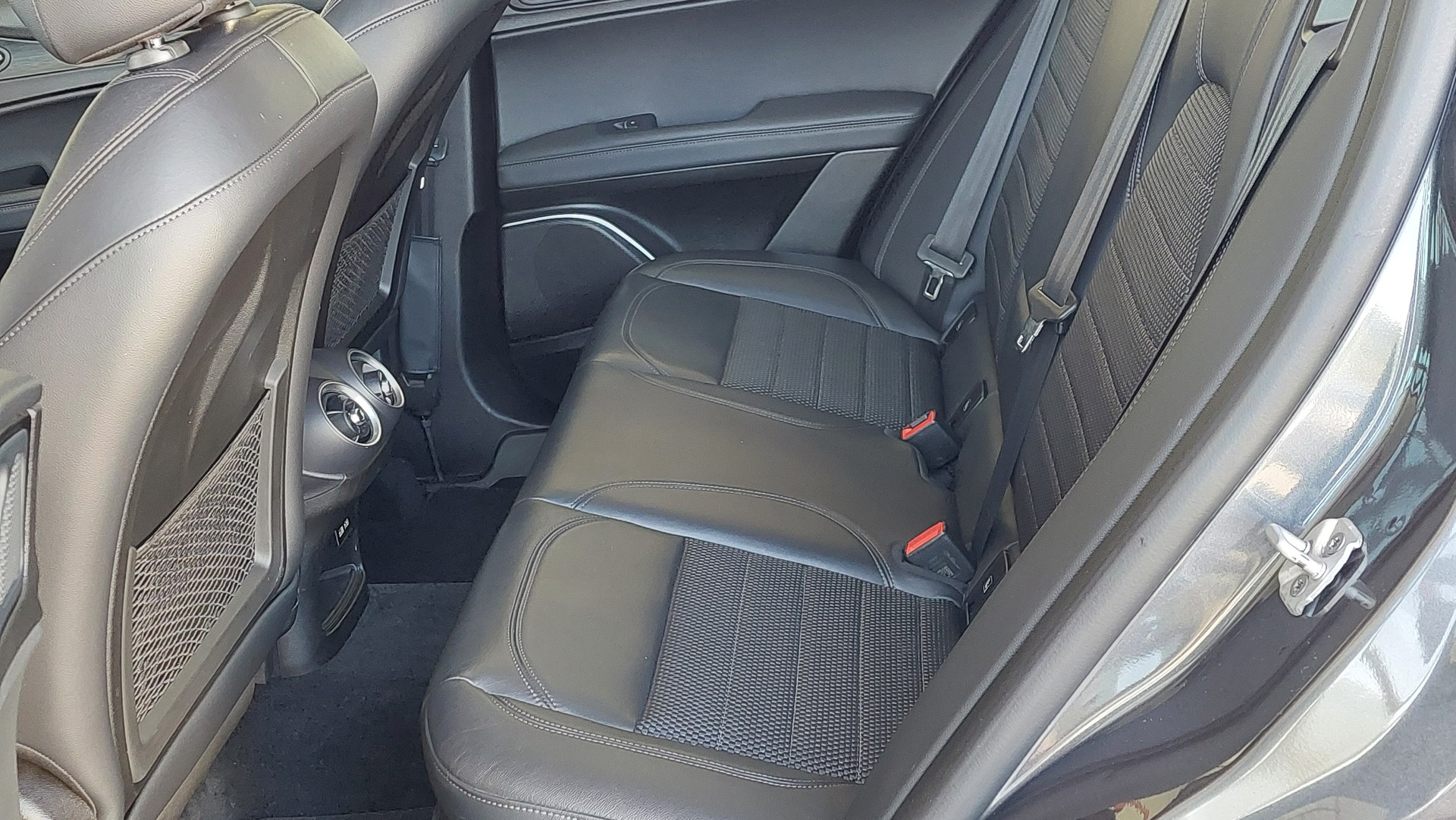 ALFA ROMEO Stelvio 2.0 Super Q4 Automatic-image-5