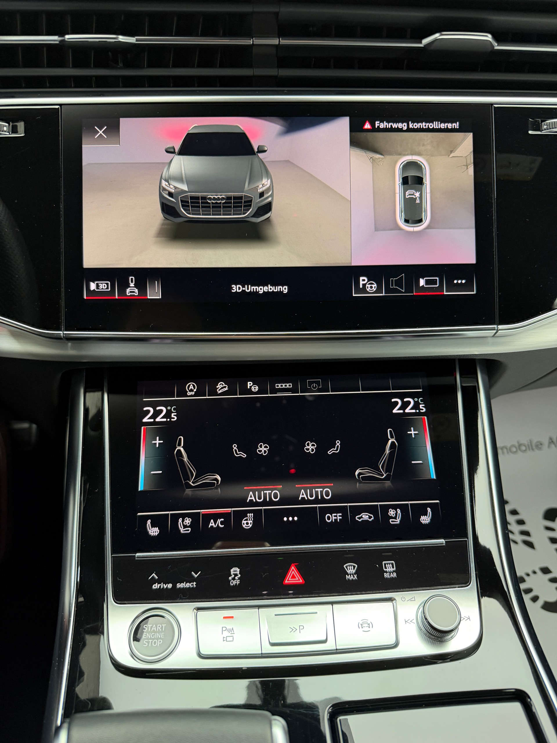 AUDI Q8 55 TFSI S-Line 340PS quattro Pure White tiptronic / Panoramadach / 360° Kamera / B&O Sound / Komfortschlüssel /-image-15