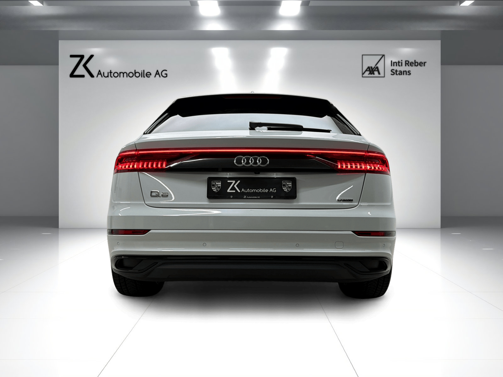 AUDI Q8 55 TFSI S-Line 340PS quattro Pure White tiptronic / Panoramadach / 360° Kamera / B&O Sound / Komfortschlüssel /-image-4