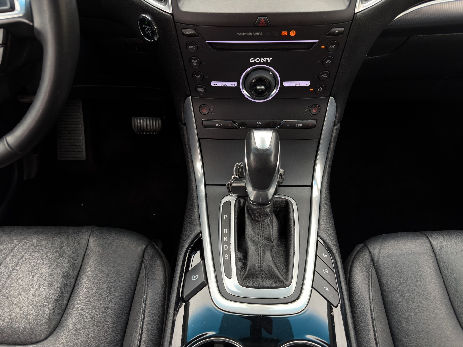 FORD Edge 2.0 TDCi Titanium 4WD PowerShift-image-16