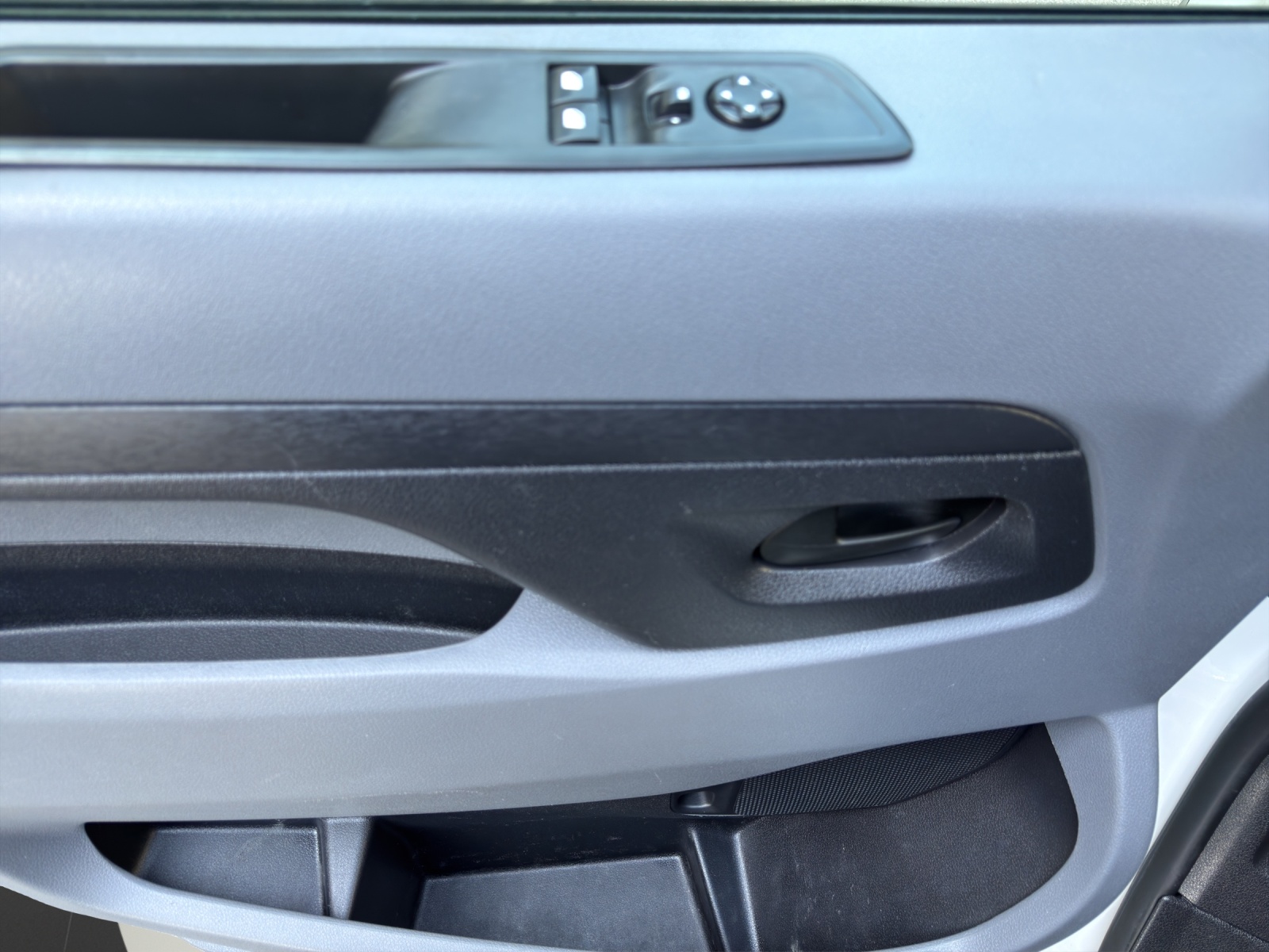 PEUGEOT Expert 2.0 BlueHDi 140 S&S Premium Standard-image-8