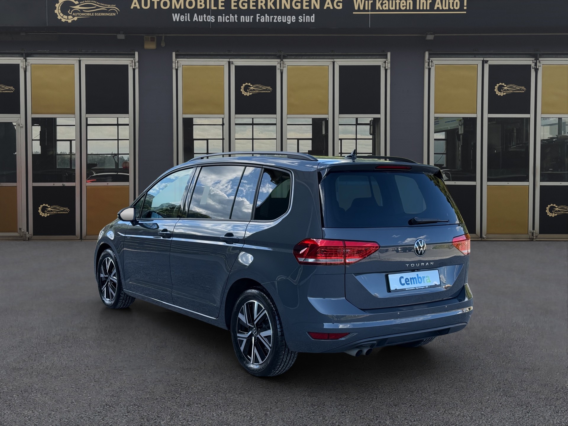 VW Touran 2.0 TDI SCR Comfortline DSG-image-6