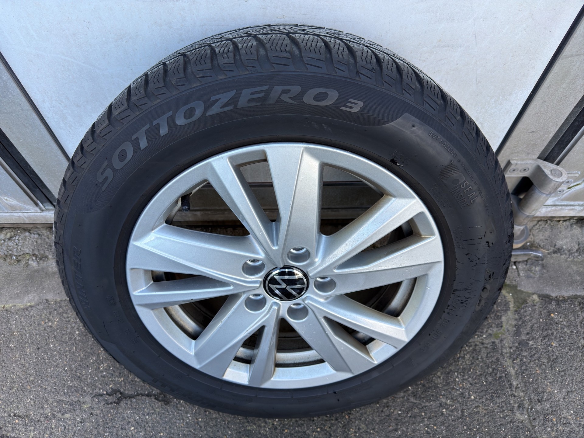 VW Touran 2.0 TDI SCR Comfortline DSG-image-19