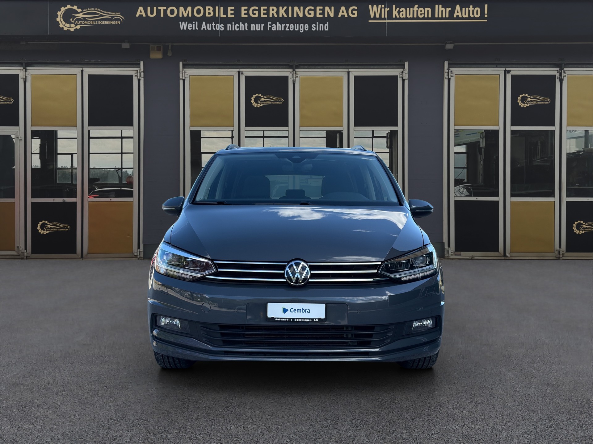 VW Touran 2.0 TDI SCR Comfortline DSG-image-1