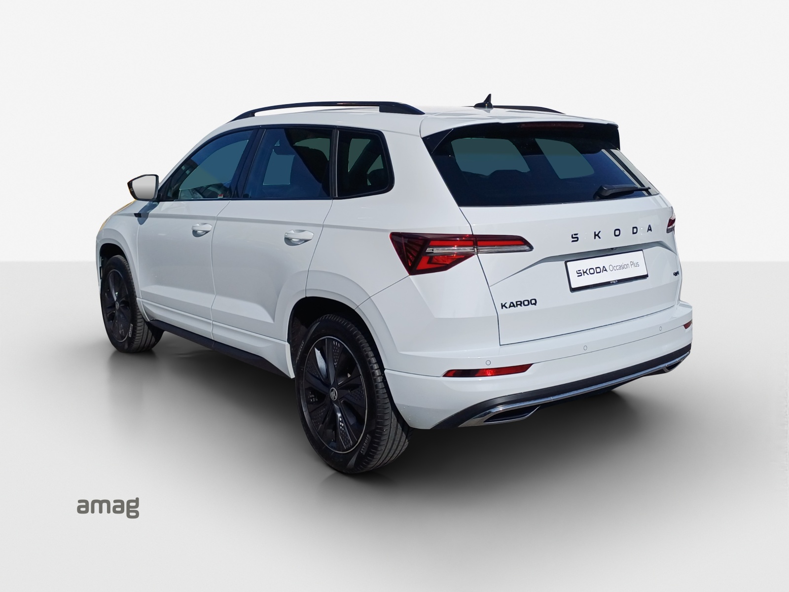 SKODA Karoq 2.0 TSI SportLine 4x4 DSG-image-2