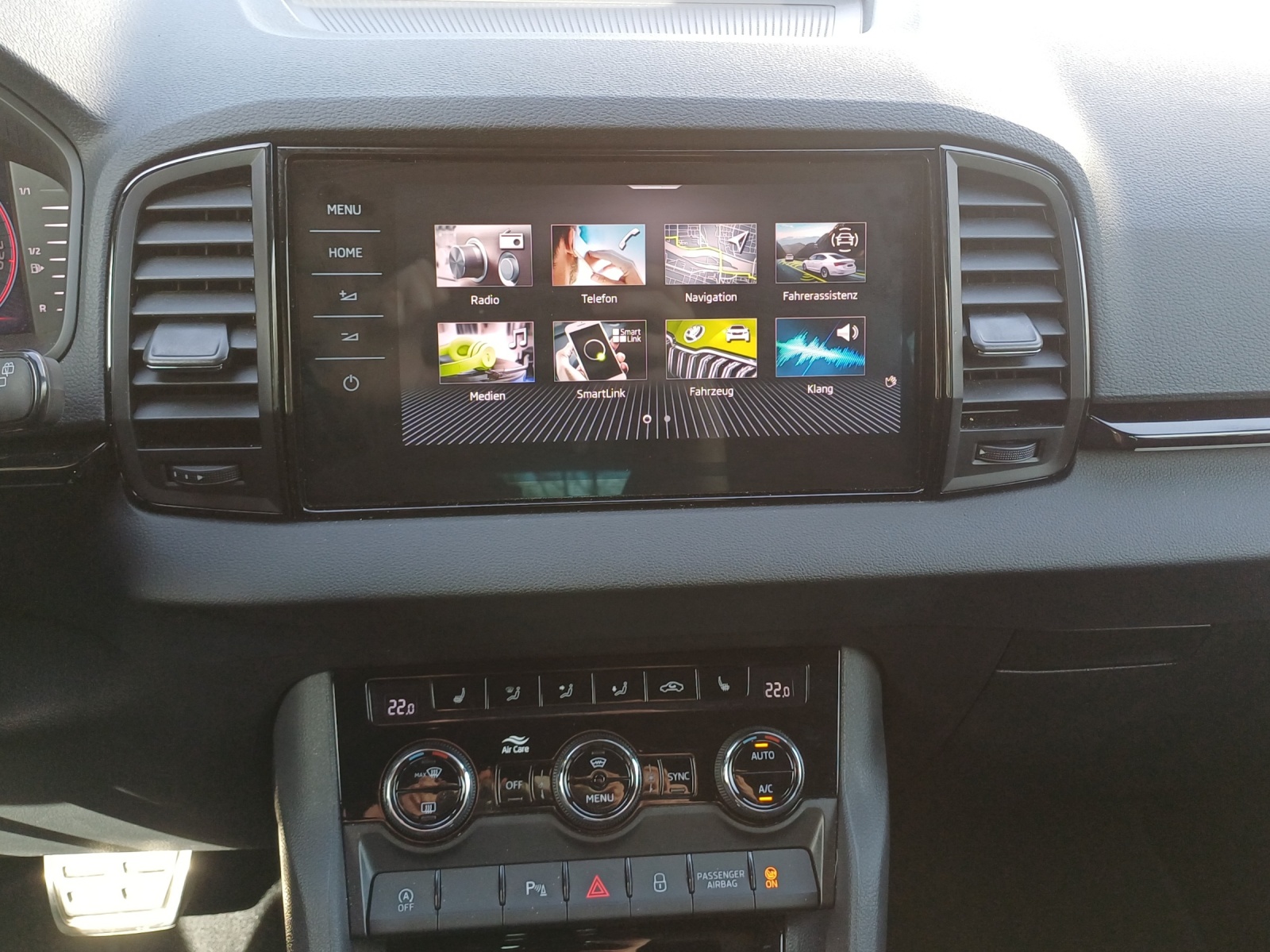 SKODA Karoq 2.0 TSI SportLine 4x4 DSG-image-10