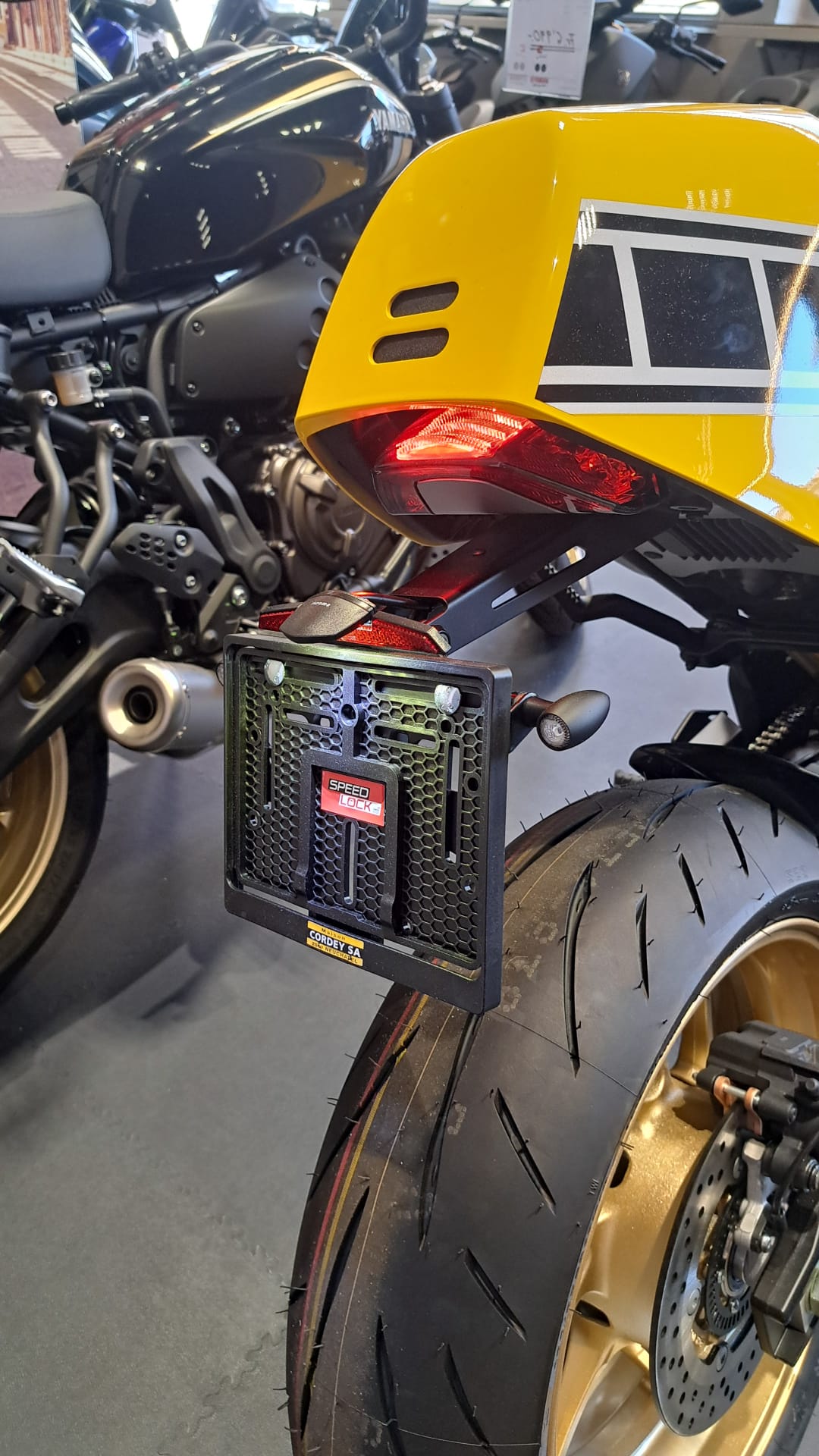 YAMAHA XSR 900 GP-image-6