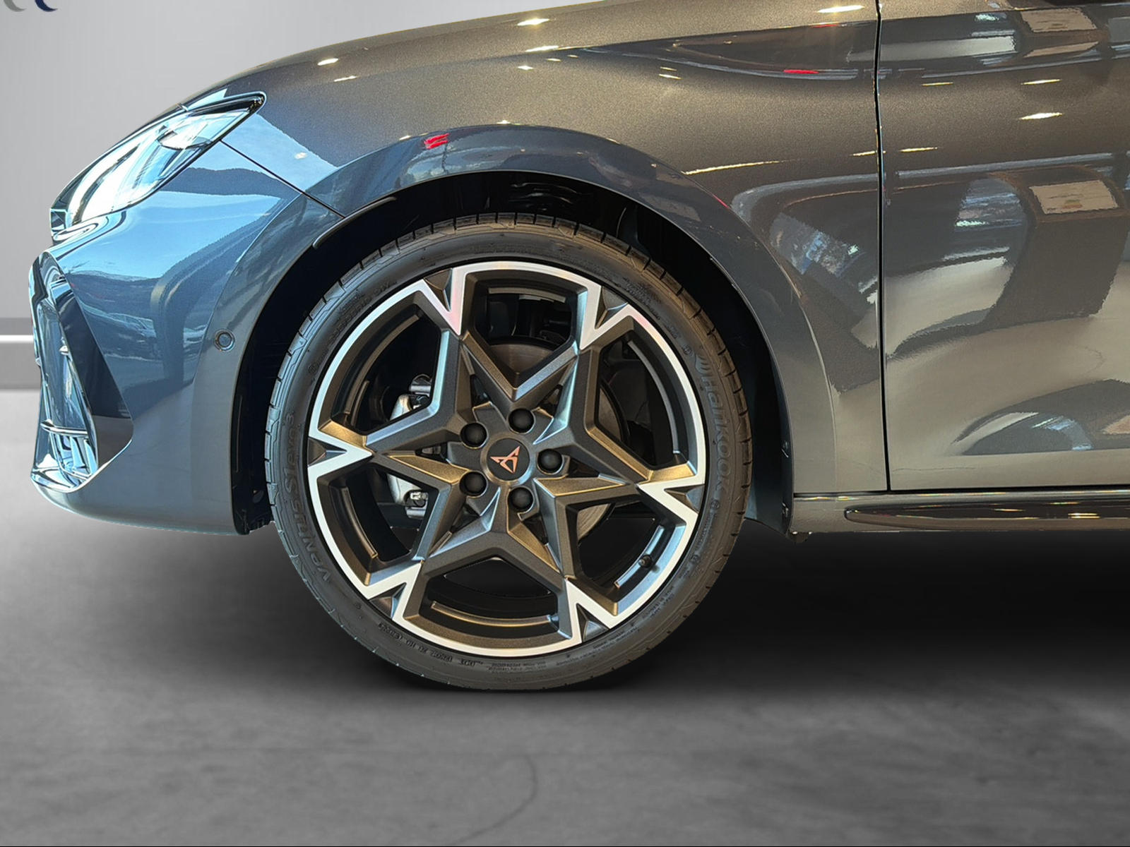 CUPRA LEON ST 2.0 TSI Prime Edition DSG 4Drive-image-3