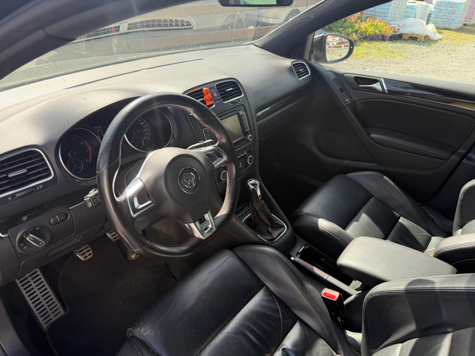 VW Golf 2.0 TSI GTI-image-7