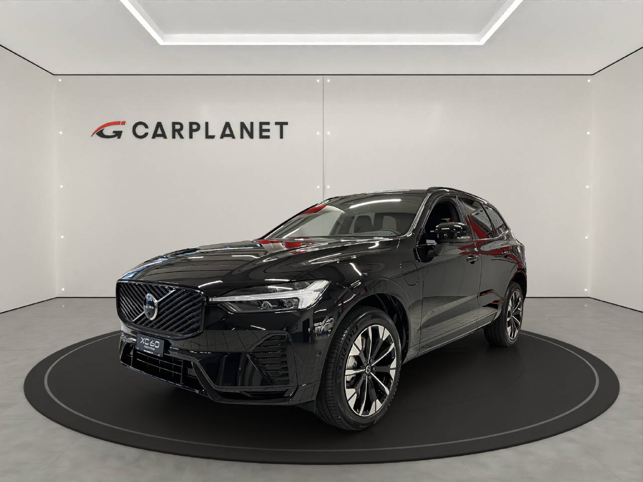 VOLVO XC60 2.0 T6 TE Plus Dark eAWD-image-0
