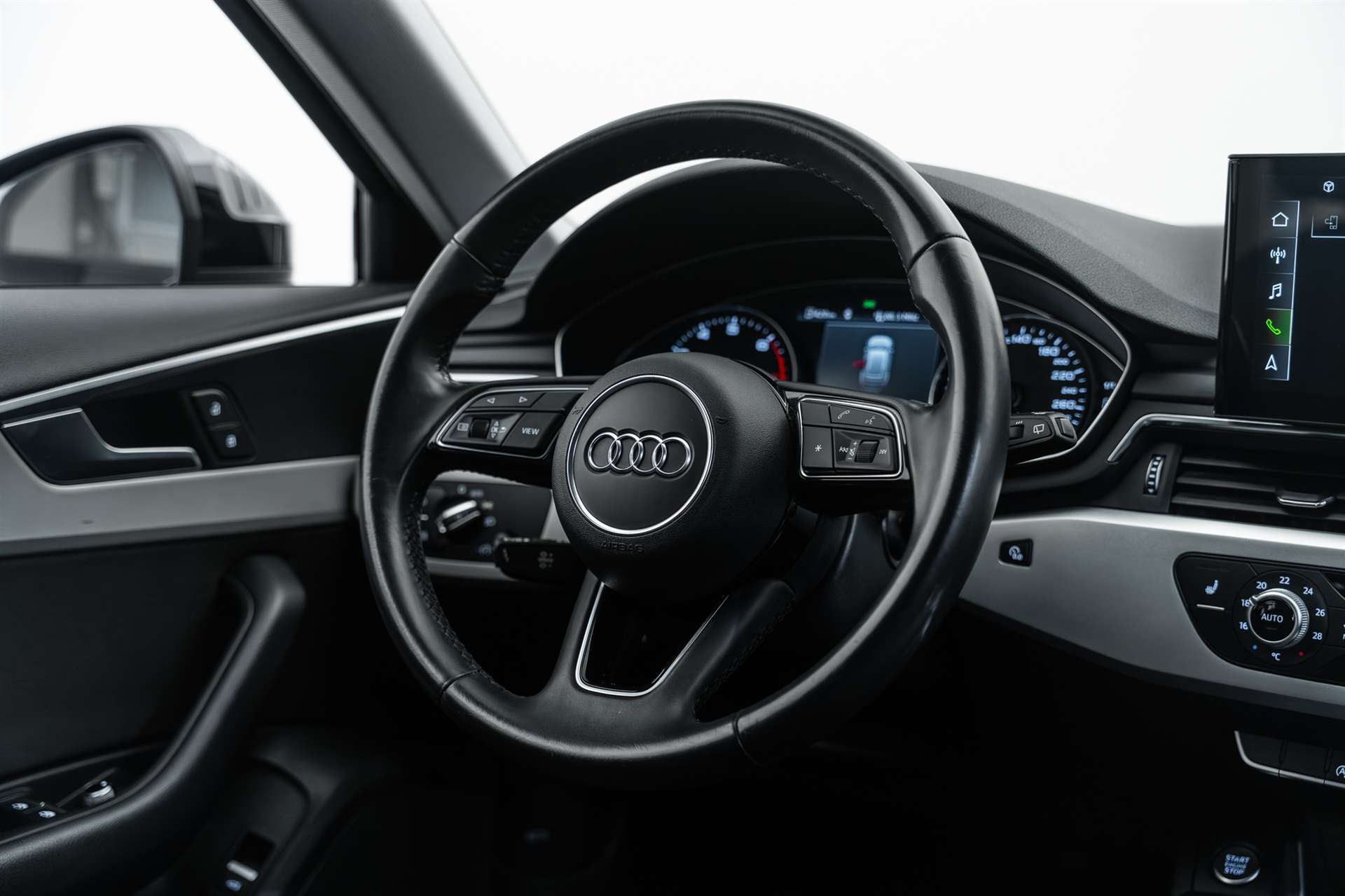 AUDI A4 Avant 35 TFSI S-tronic-image-9