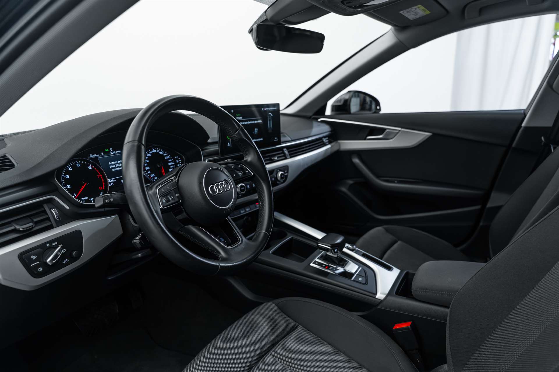 AUDI A4 Avant 35 TFSI S-tronic-image-7