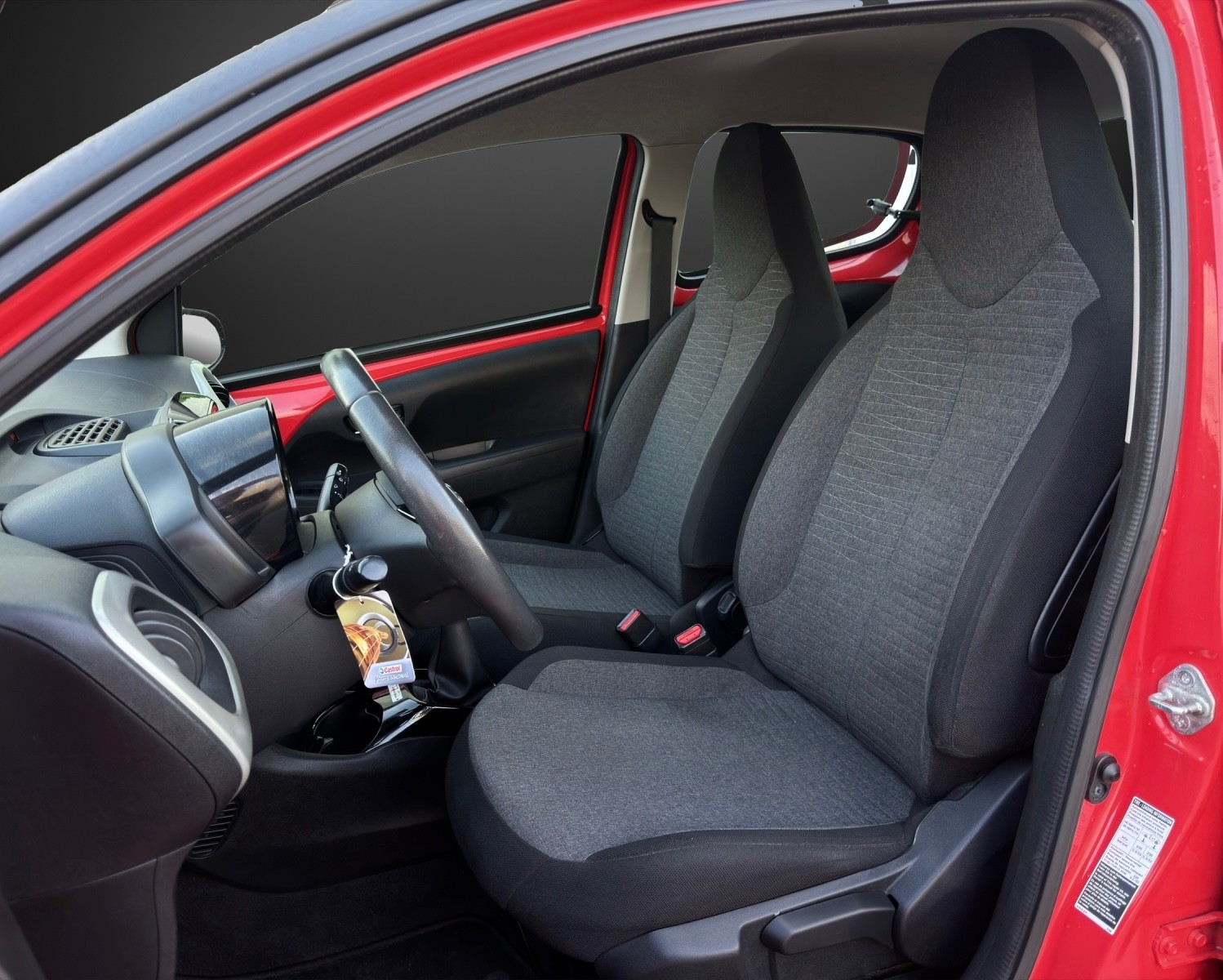 CITROEN C1 1.2 VTi Swiss&Me mit 82 PS-image-6