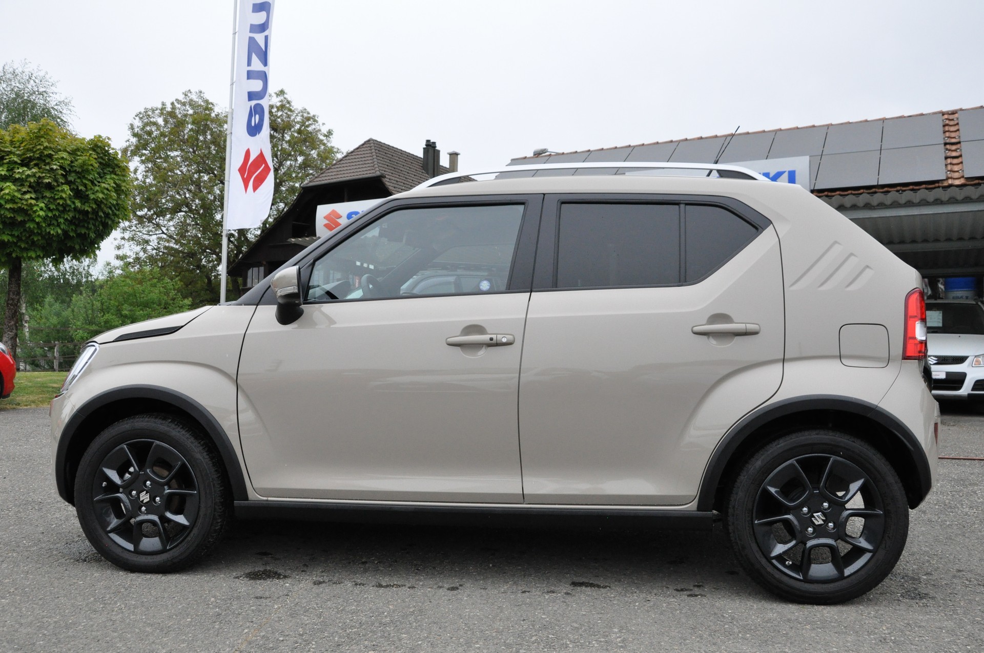 SUZUKI Ignis 1.2i Compact Top Hybrid CVT-showroom-element-2