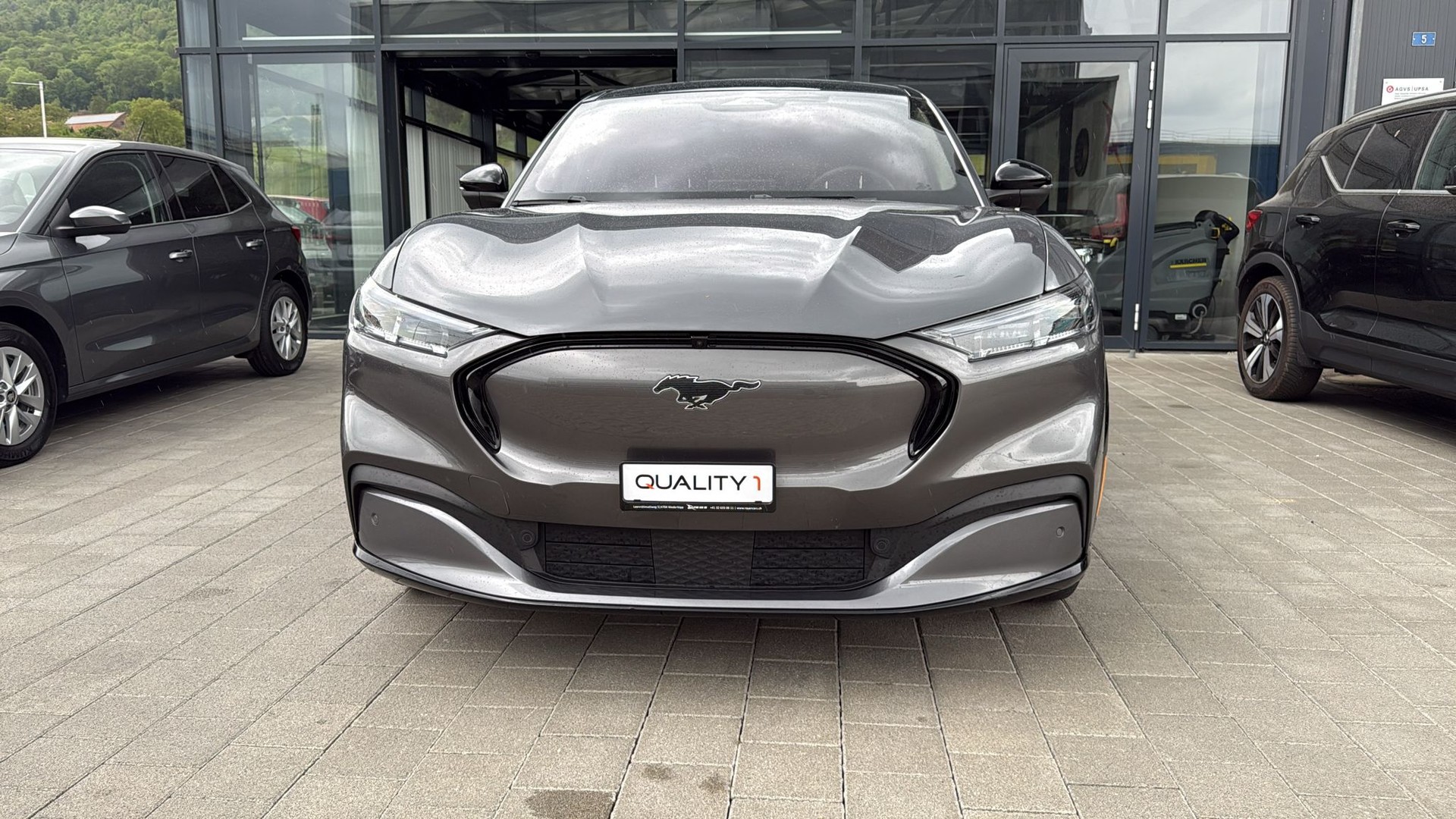 FORD Mustang MACH-E AWD 91 kWh-image-8