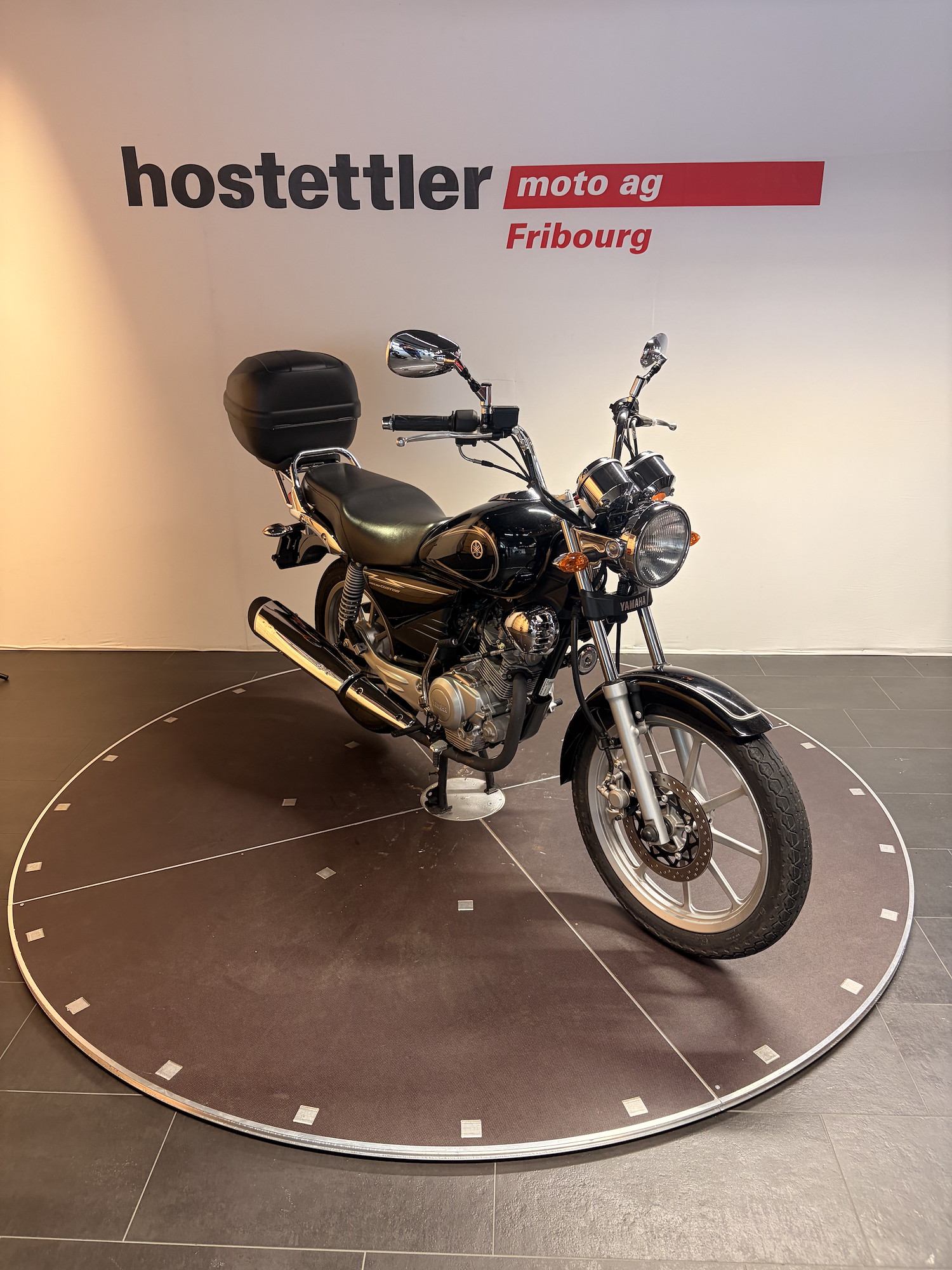 YAMAHA YBR 125 Custom
