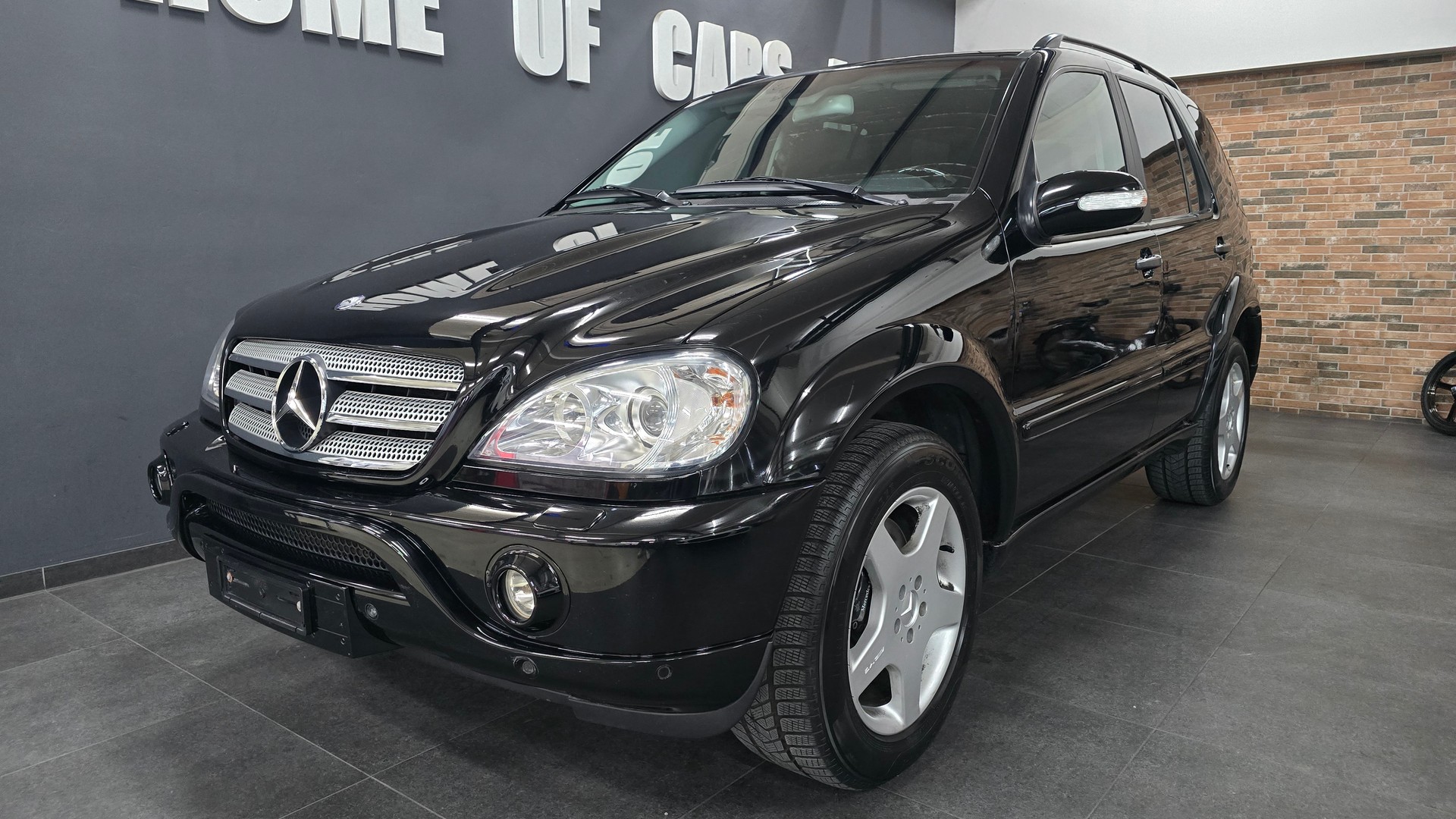 MERCEDES-BENZ ML 55 AMG Automatic-showroom-element-1
