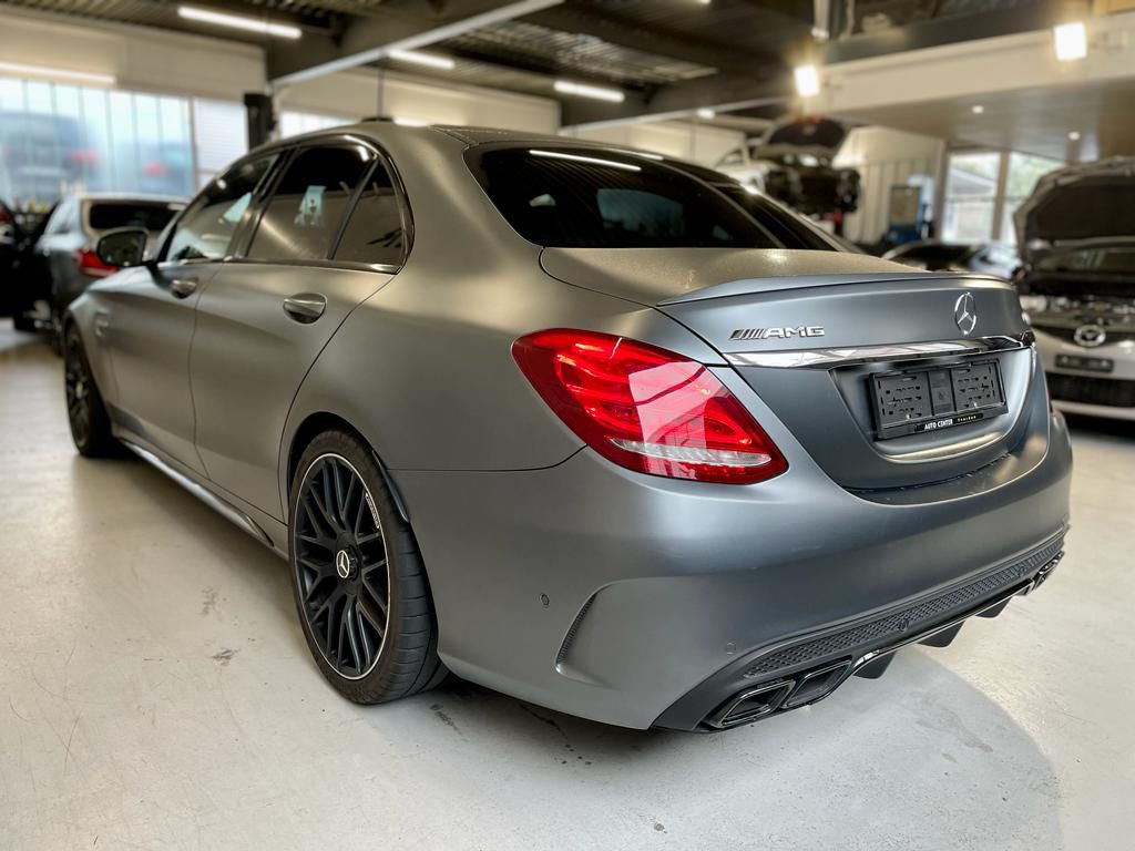 MERCEDES-BENZ C 63 S AMG-image-2