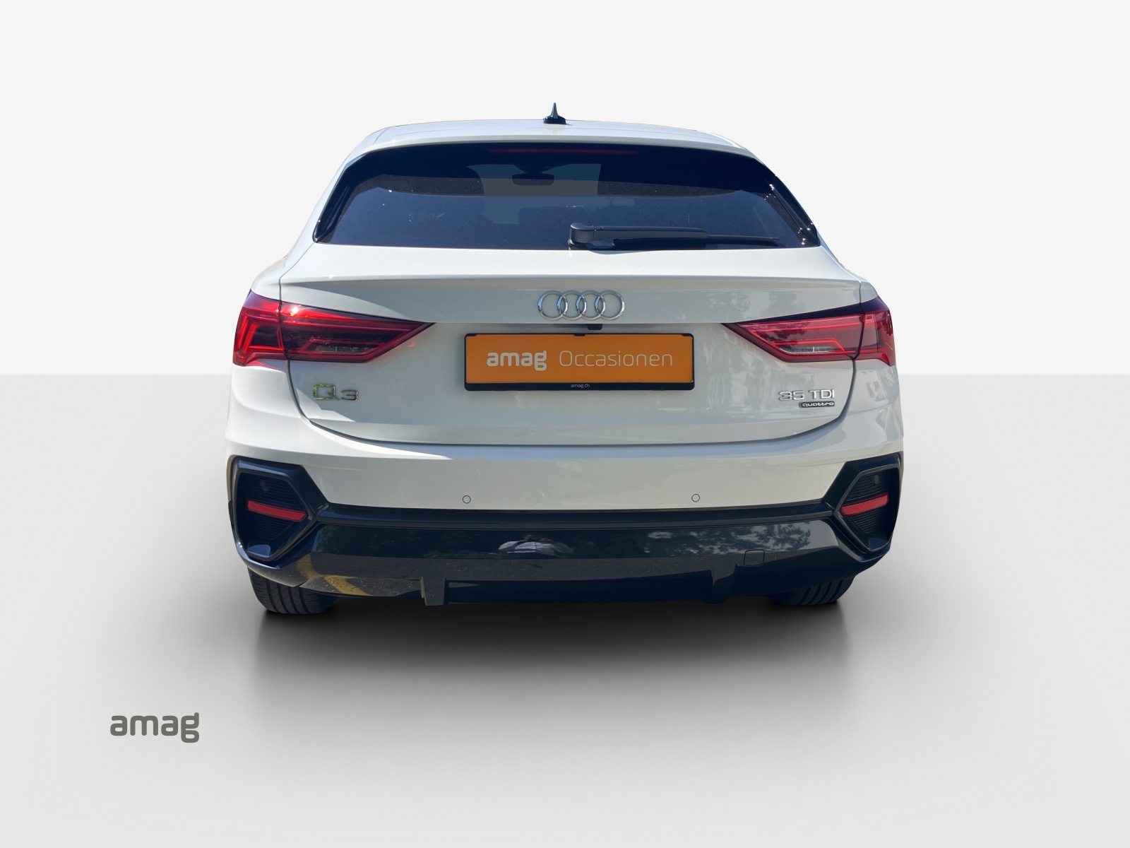AUDI Q3 Sportback 35 TDI quattro S-tronic-image-3