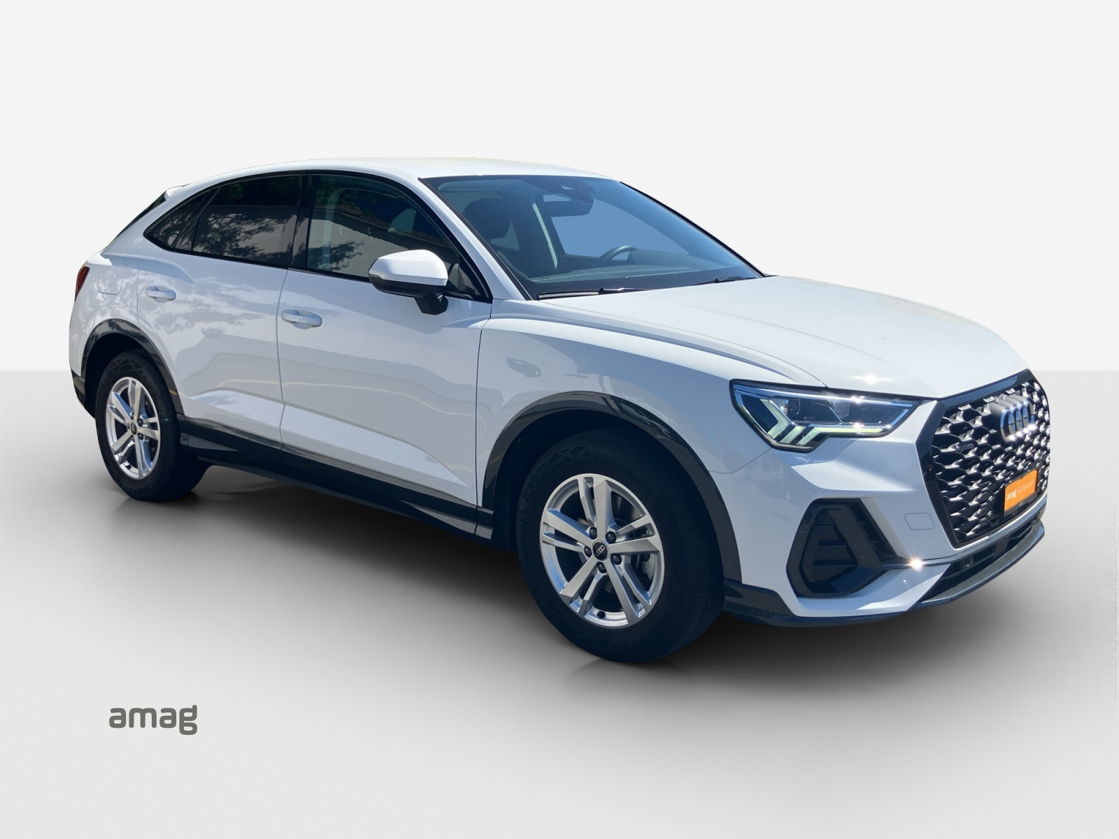 AUDI Q3 Sportback 35 TDI quattro S-tronic-image-5