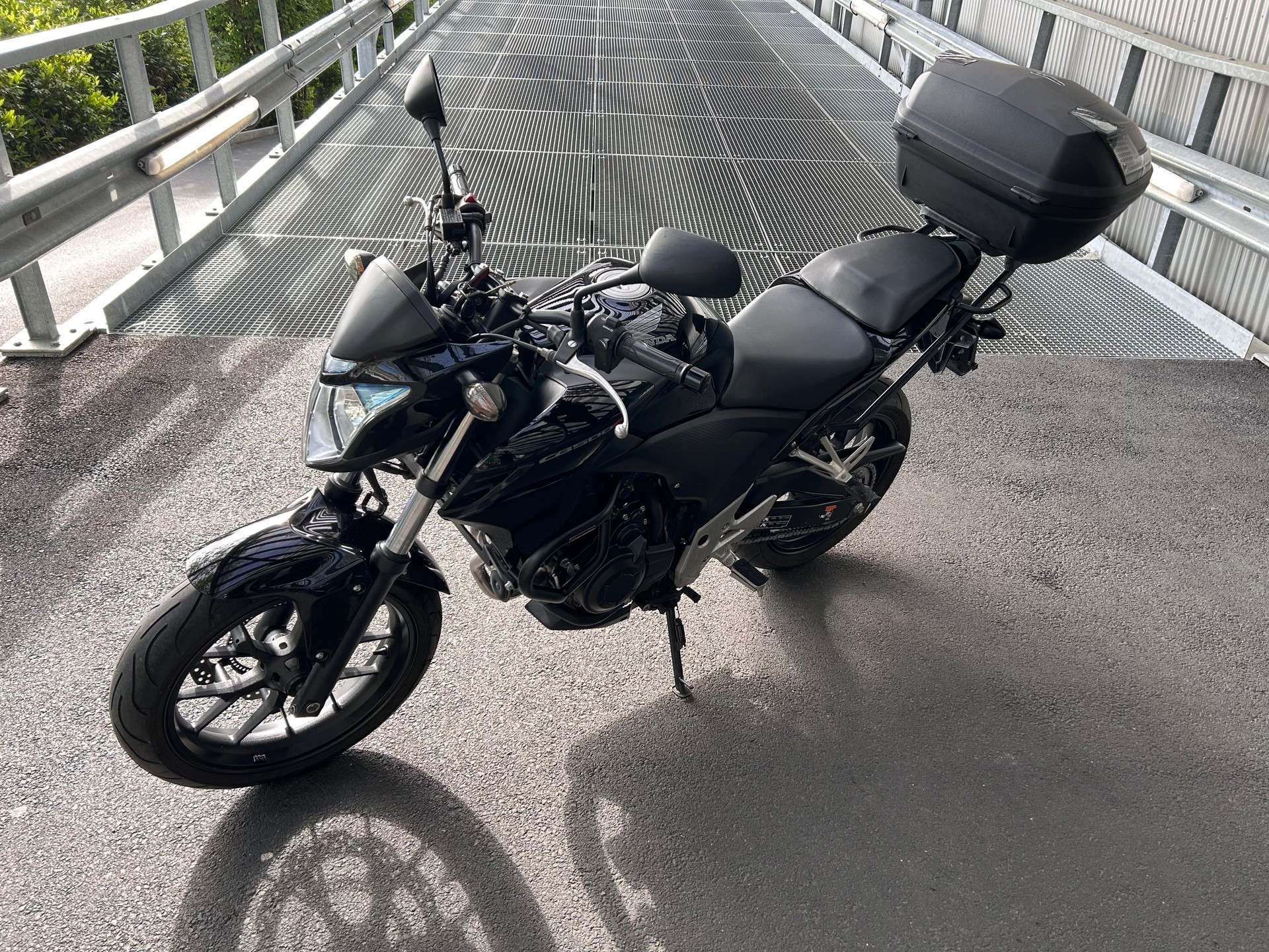 HONDA CB 500 FA ABS-showroom-element-1