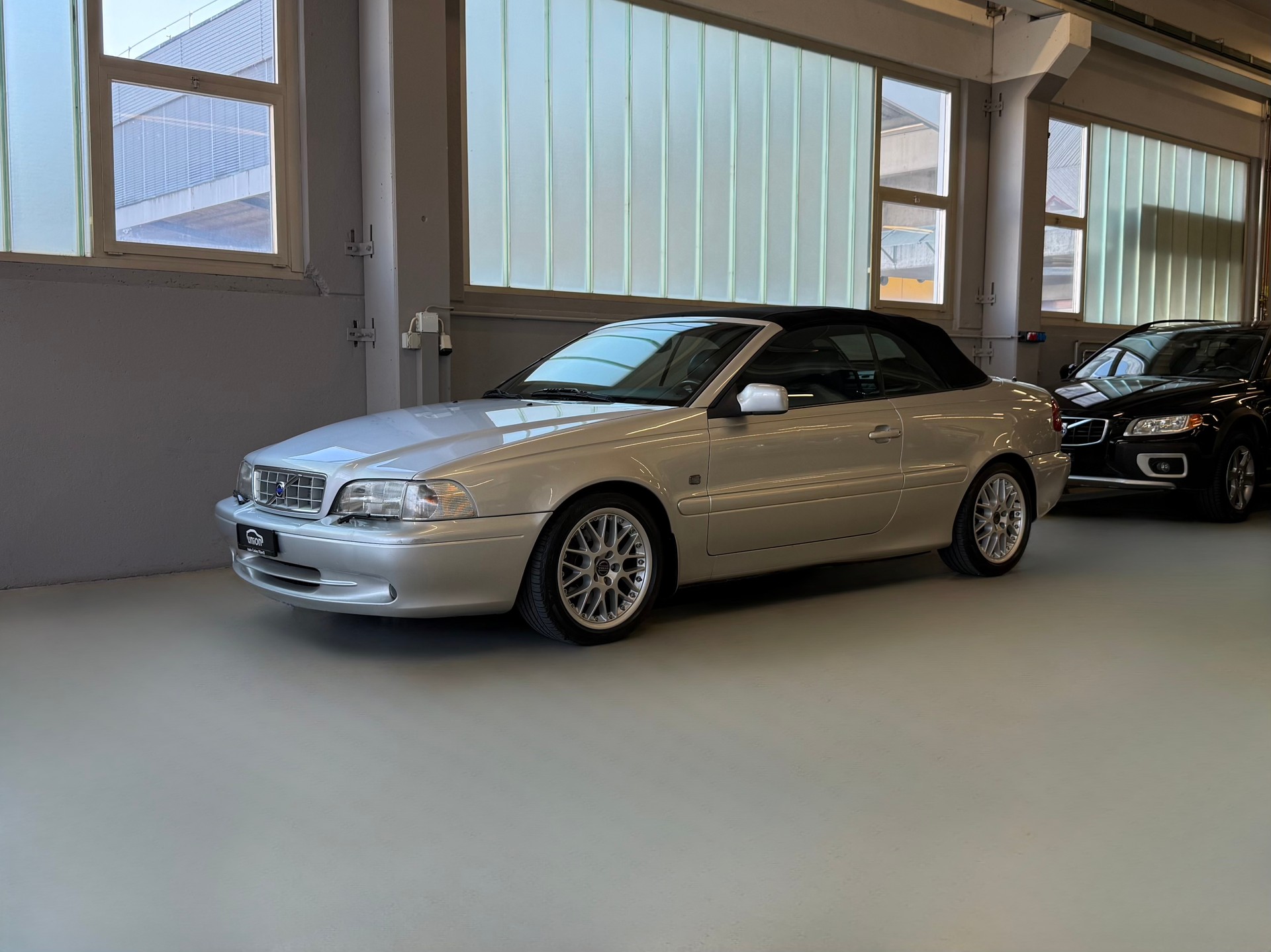 VOLVO C70 Cabriolet 2.4T-image-1