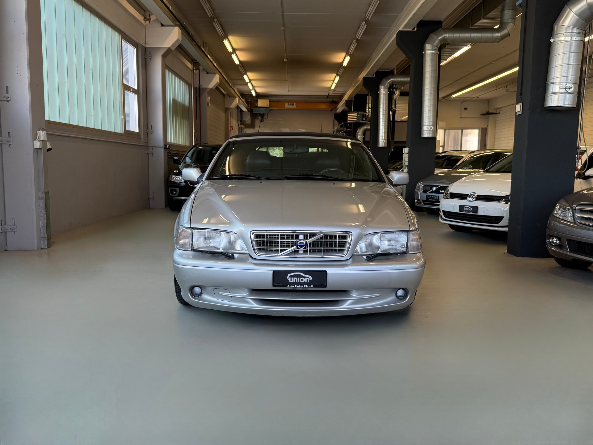 VOLVO C70 Cabriolet 2.4T-image-3