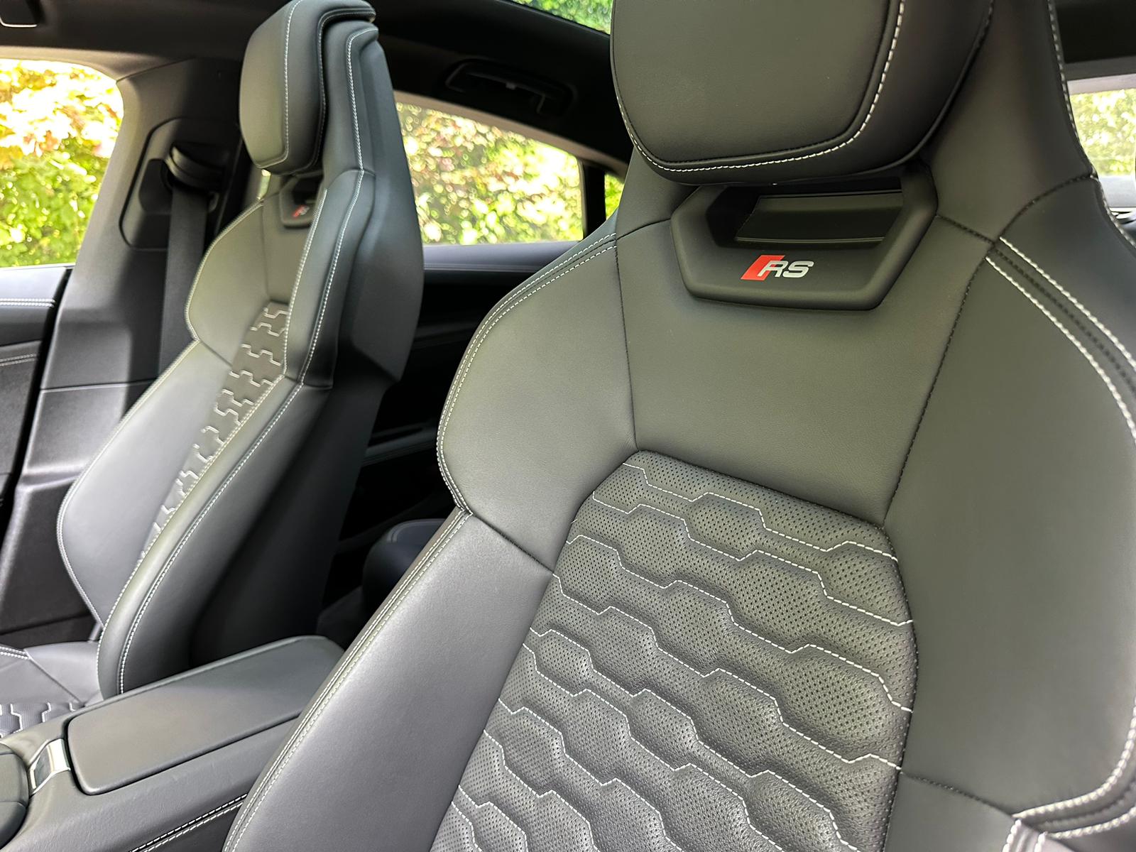 AUDI RS e-tron GT quattro-image-13