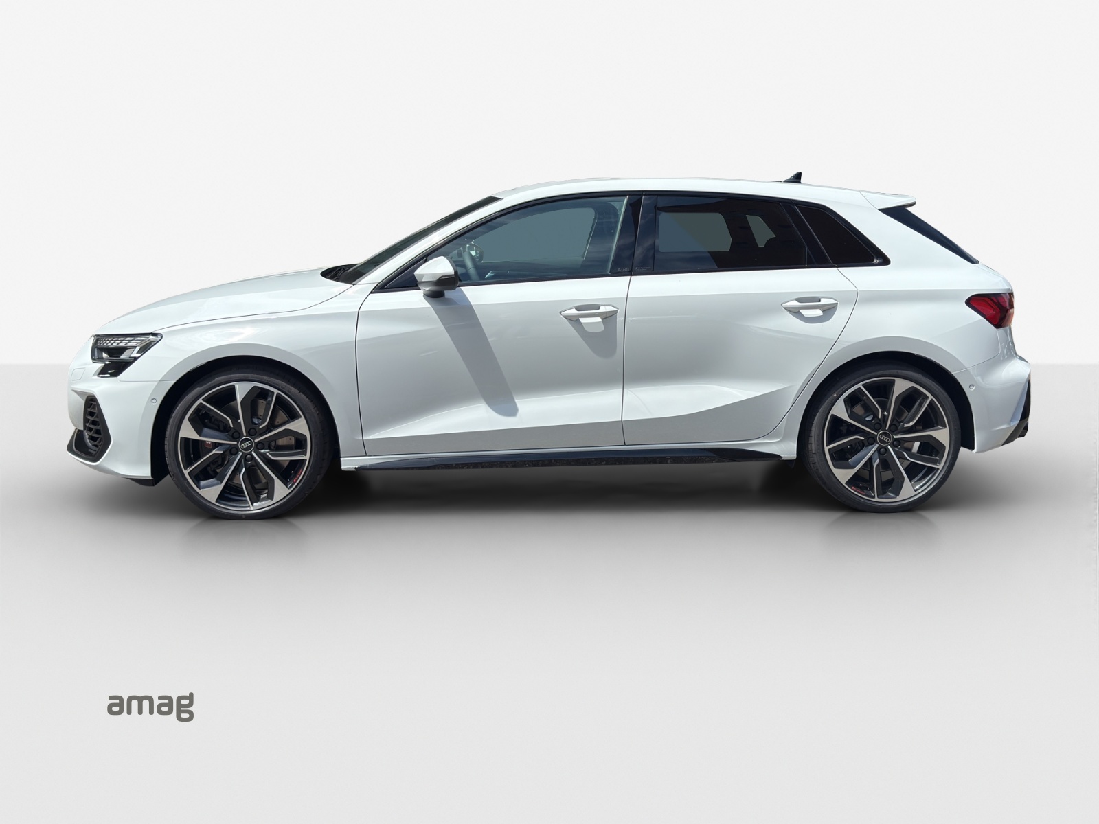 AUDI S3 Sportback TFSI quattro S-tronic-showroom-element-1