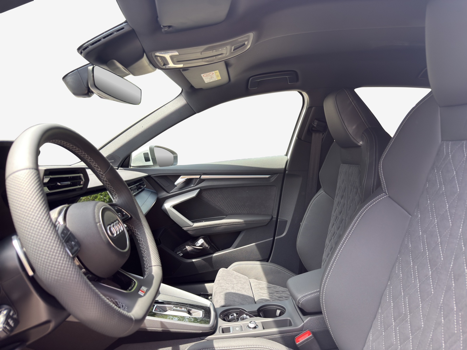 AUDI S3 Sportback TFSI quattro S-tronic-image-7