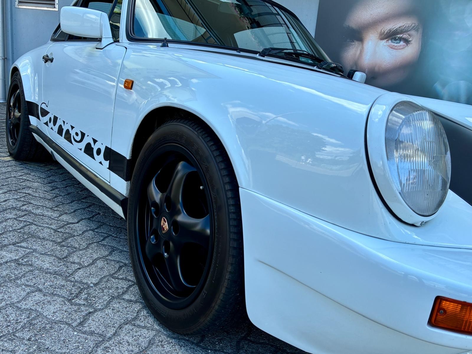 PORSCHE 3.0 SC-image-1