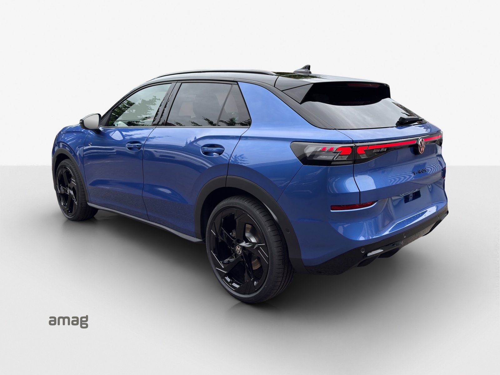 VW T-Roc 1.5 eTSI mHEV R-Line DSG-showroom-element-2