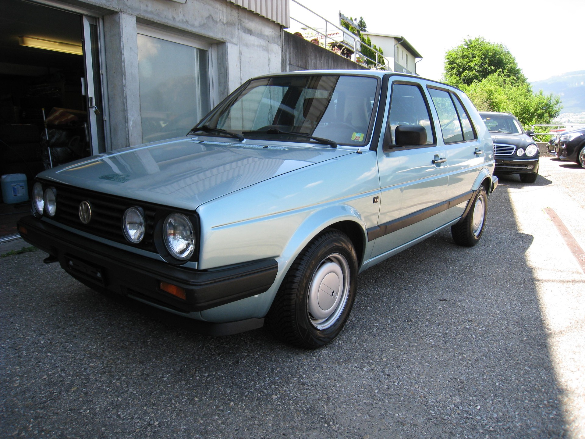 VW Golf 1800 CL-image-2