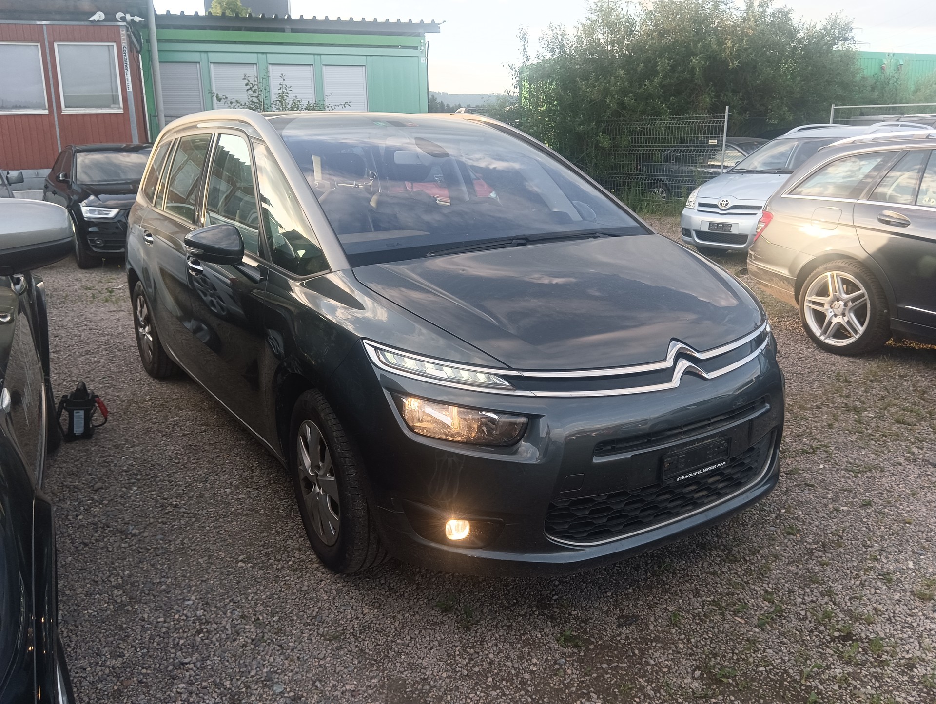 CITROEN Grand C4 Picasso 1.6 e-HDi Séduction-image-1