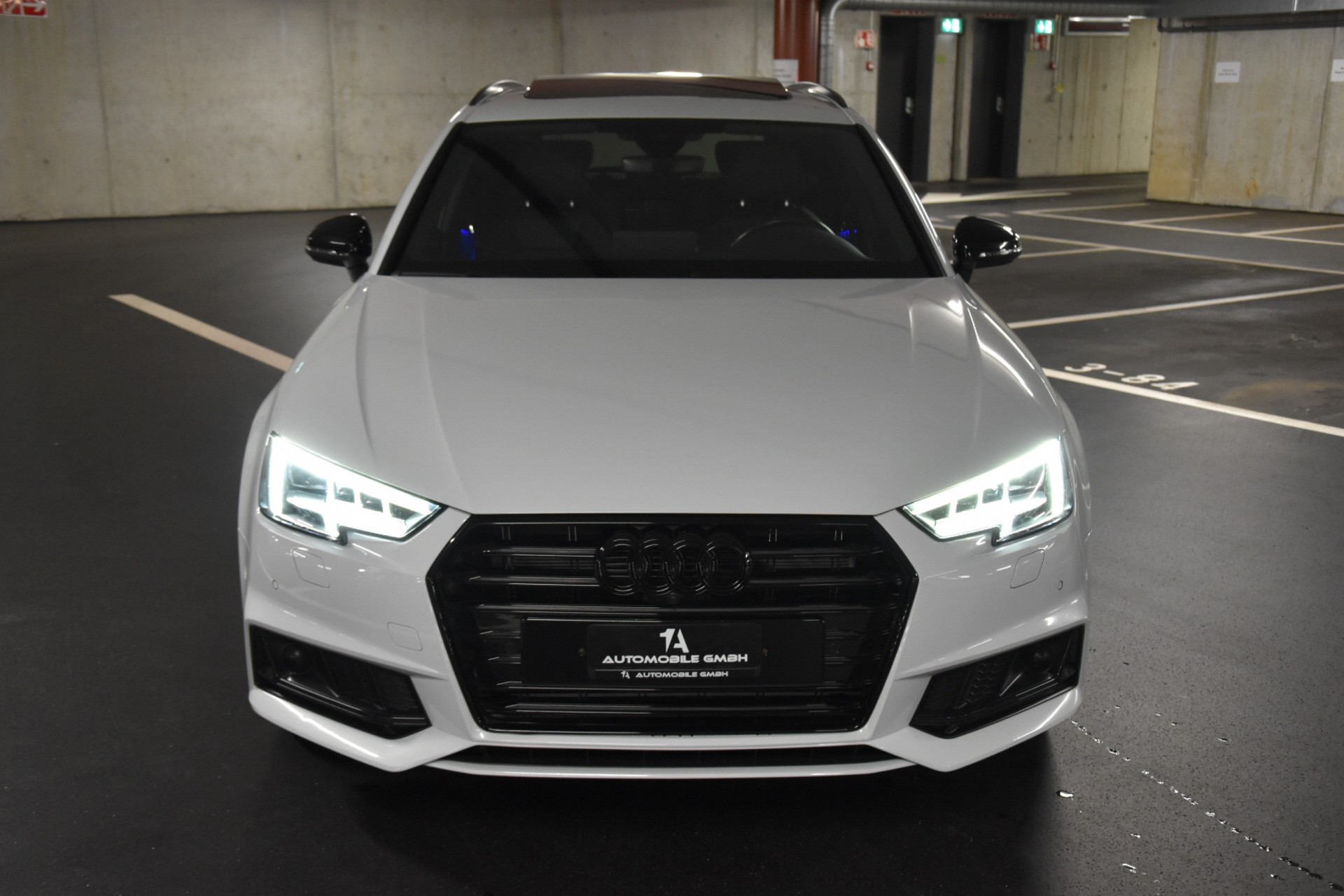 AUDI S4 Avant 3.0 TFSI quattro tiptronic-image-9