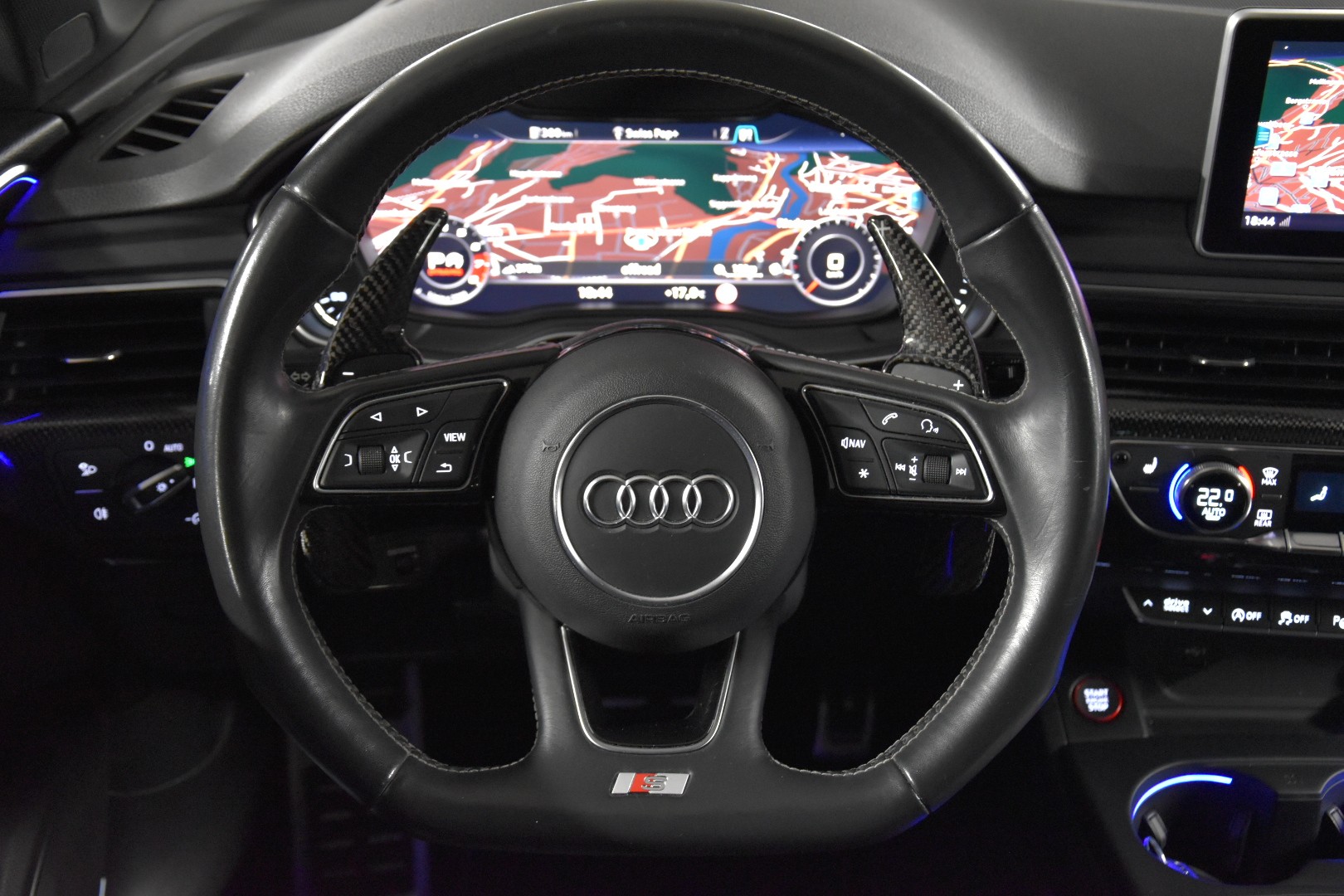 AUDI S4 Avant 3.0 TFSI quattro tiptronic-image-12