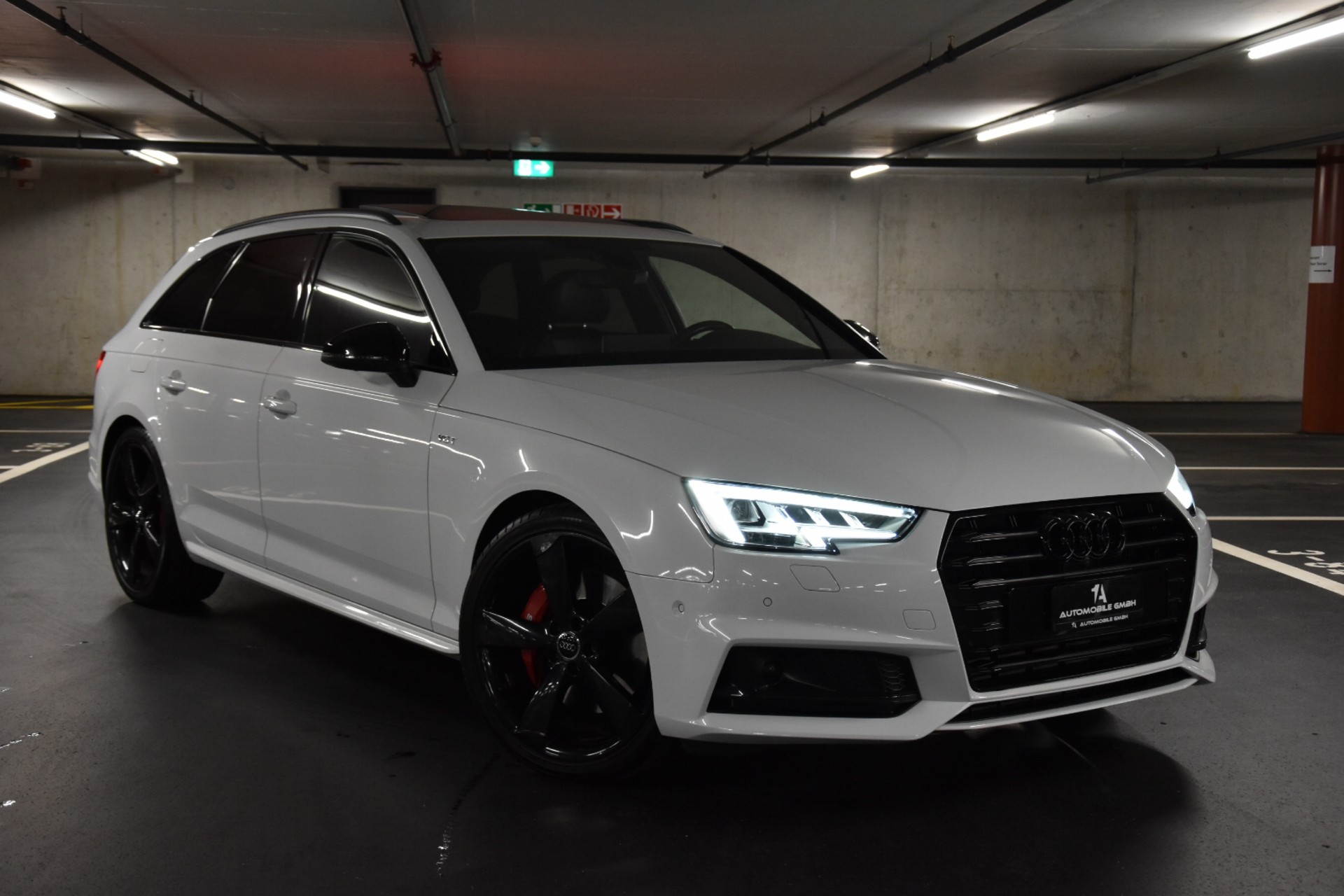 AUDI S4 Avant 3.0 TFSI quattro tiptronic-image-10