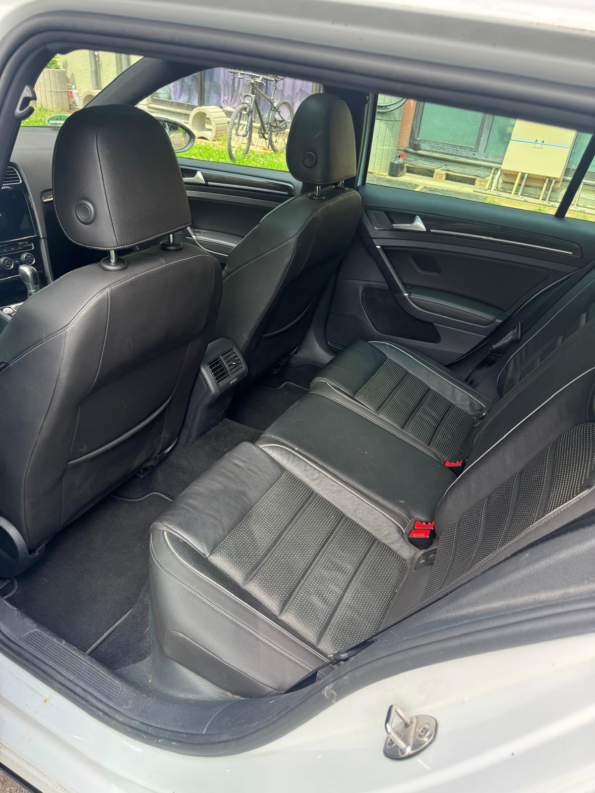 VW 2.0 TSI R 310 DSG 4motion-image-5