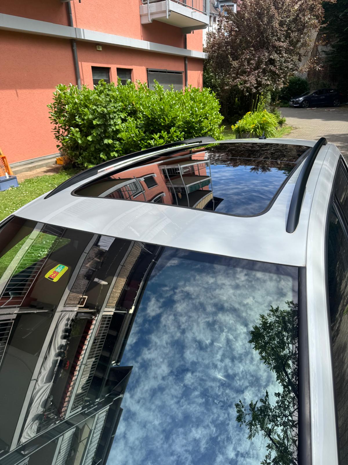 VW 2.0 TSI R 310 DSG 4motion-image-4