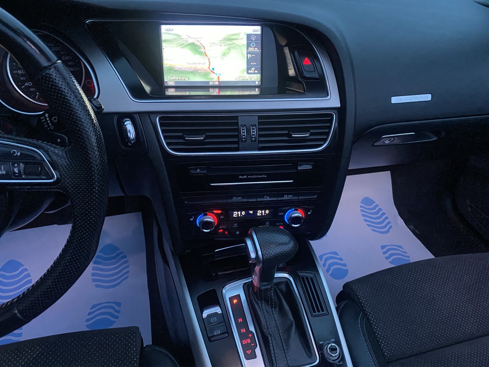 AUDI A5 Carobriolet 2.0TFSI 225PS quattro 4x4 S-tnic S-Line innen & aussen, Automat. Frisch ab MFK & Service Steuerkette neu ersetzt.-image-22