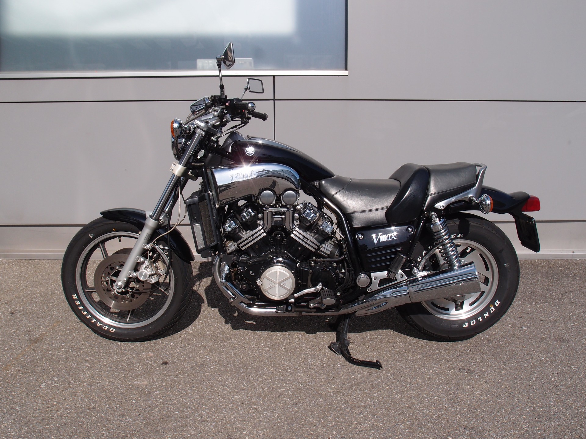 YAMAHA V-Max VMX 1200-image-1