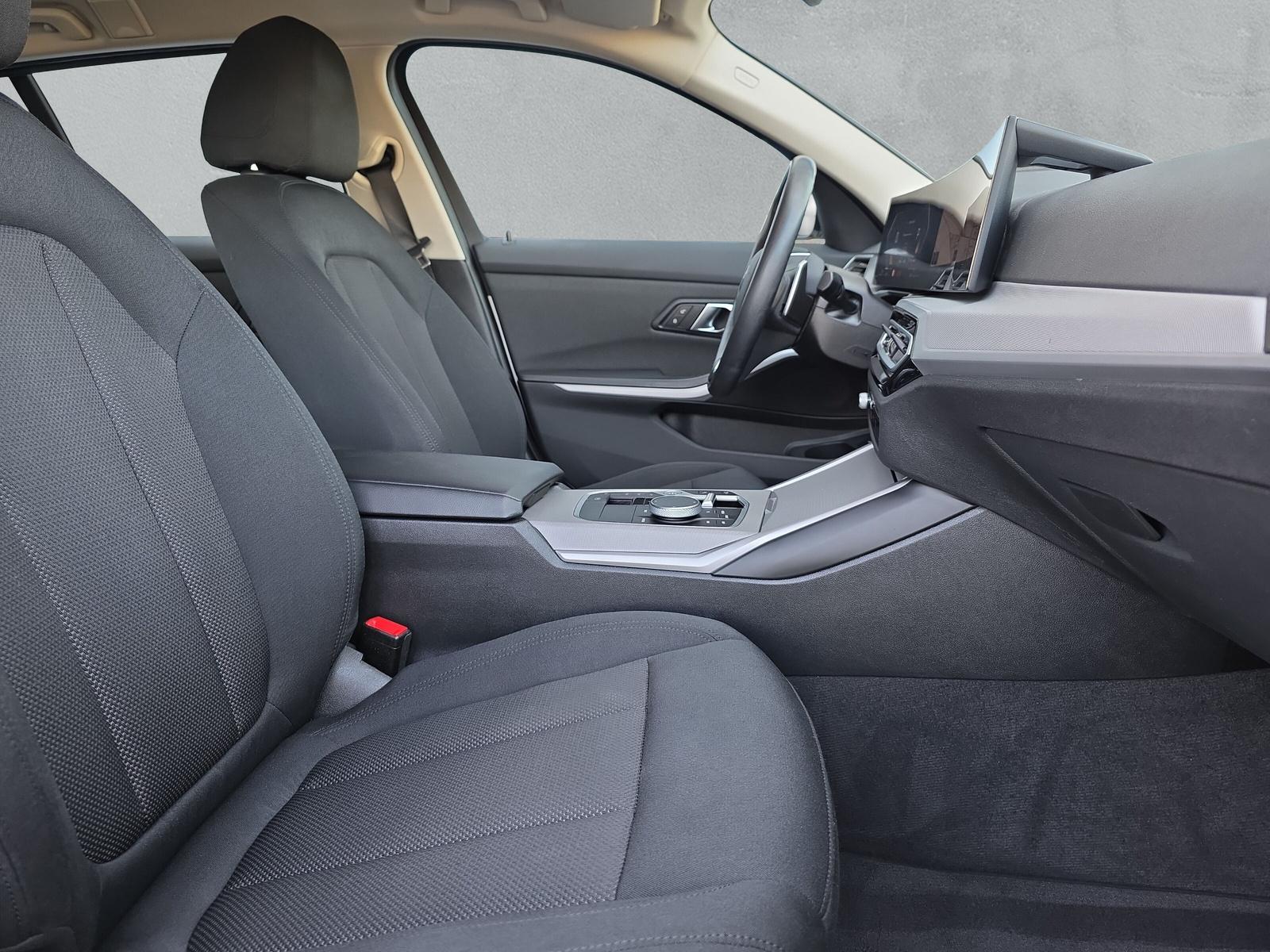 BMW 320d xDrive Touring G21 (CH) AHK-image-13