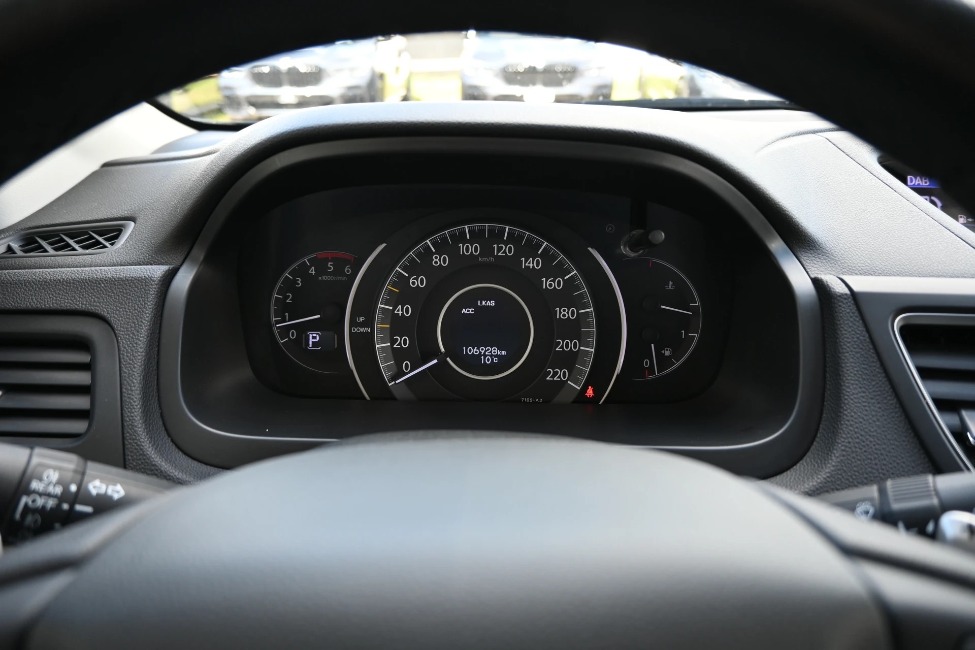 HONDA CR-V 1.6 i-DTEC Executive 4WD Automatic 4X4 + Frisch ab MFK-image-18