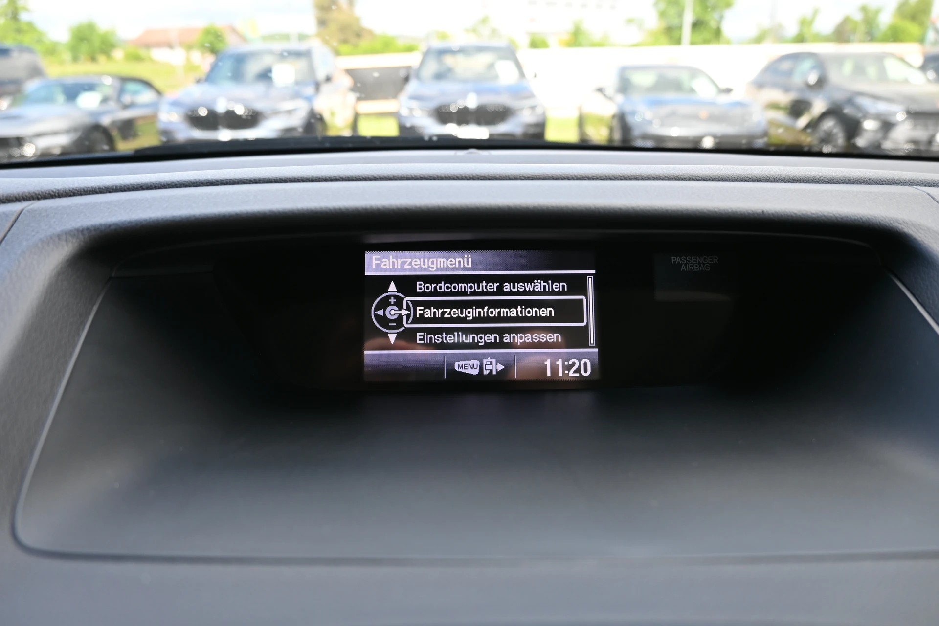 HONDA CR-V 1.6 i-DTEC Executive 4WD Automatic 4X4 + Frisch ab MFK-image-23