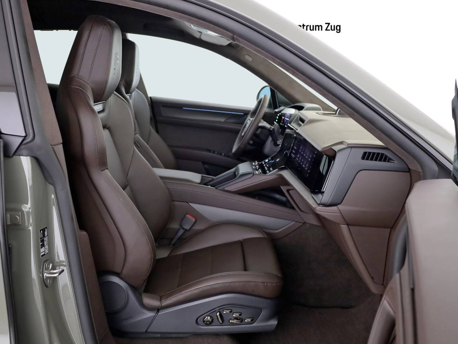 PORSCHE Cayenne Turbo Coupé Electric-image-9