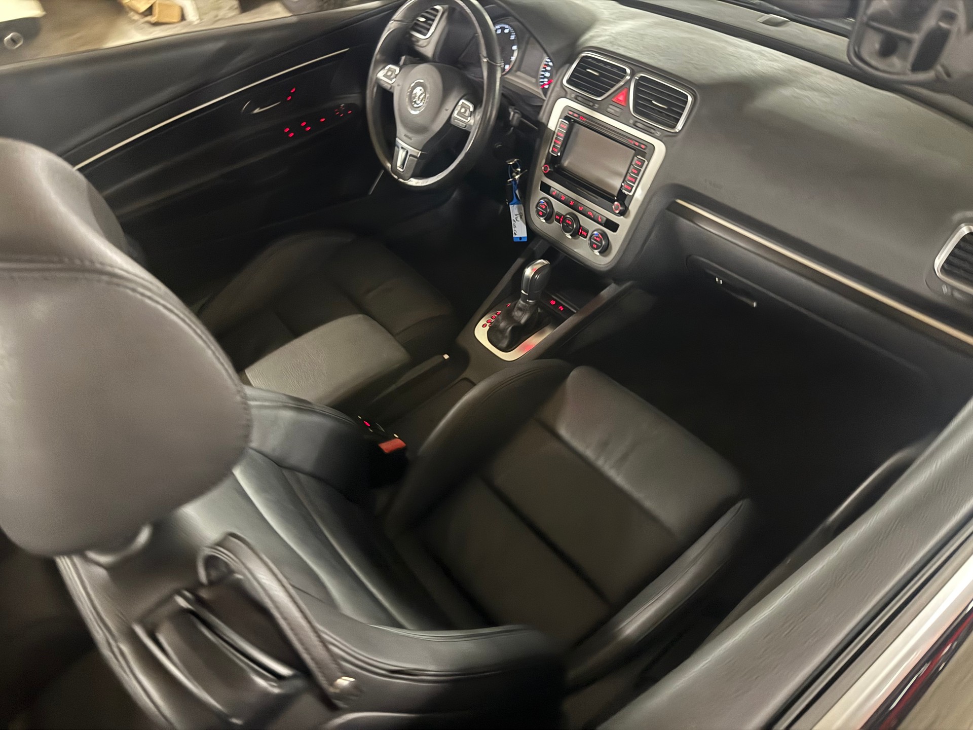 VW Eos 2.0 TSI DSG-image-8