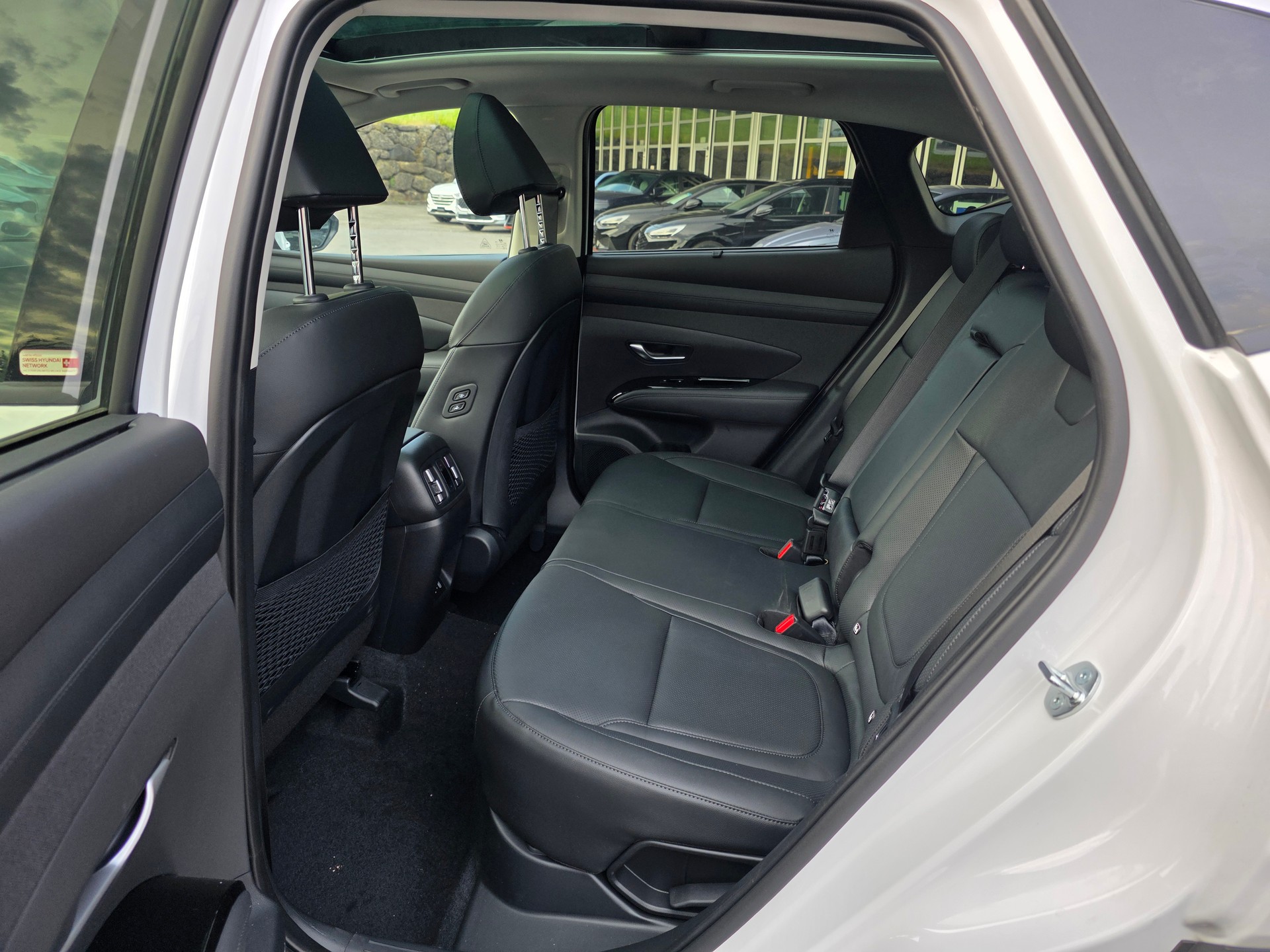 HYUNDAI Tucson 1.6 TGDI HEV Vertex Swiss Edition 4WD-image-10