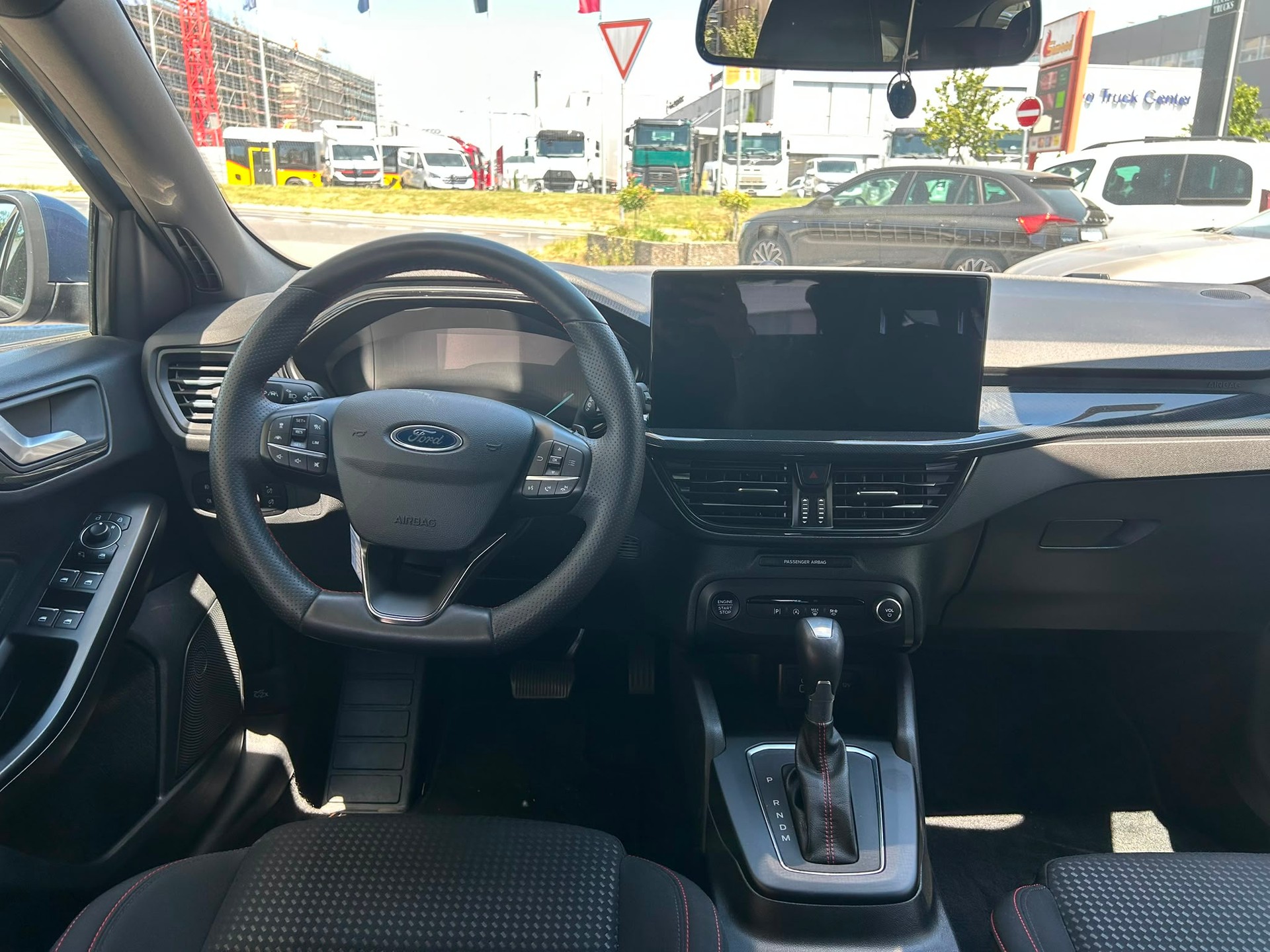FORD Focus 1.0 MHEV ST-Line Vignale Automat-image-6
