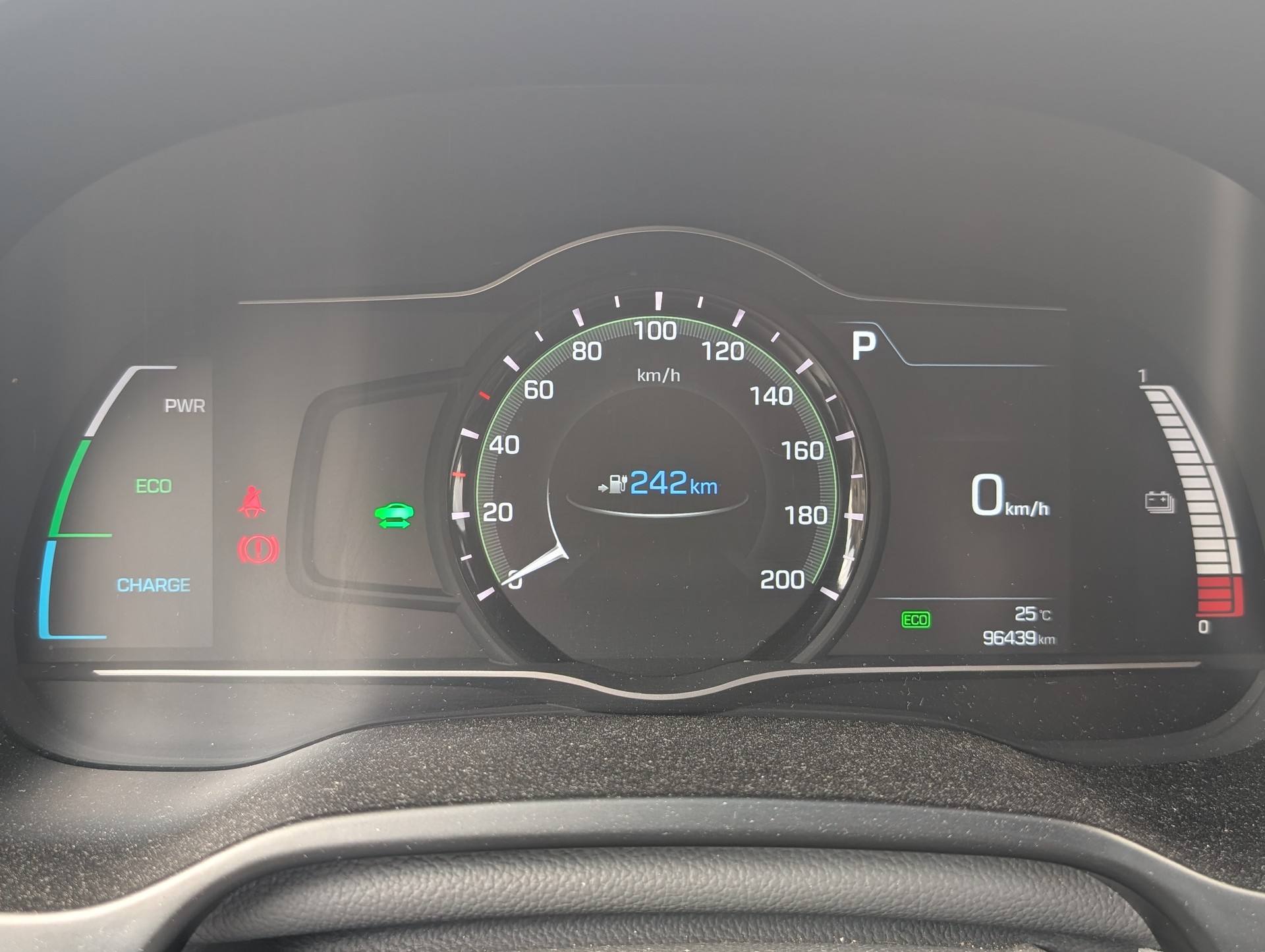 HYUNDAI IONIQ Electric Vertex 28 kWh-image-11